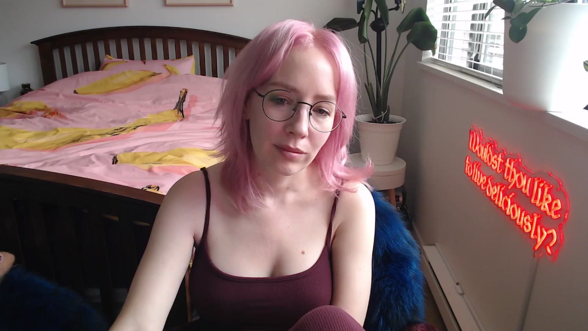 Gallery image thumbnail from NahlaHoney's myfreecams stream on, 11/05/2025, 22:40 image 5 of 20
