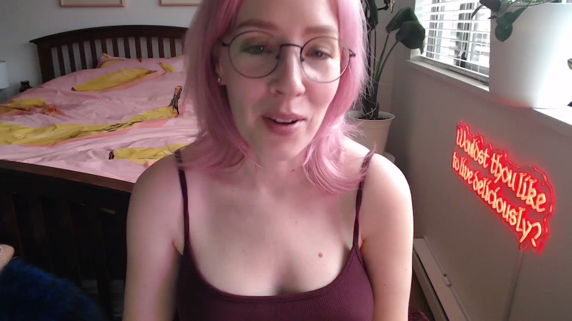 Gallery image thumbnail from NahlaHoney's myfreecams stream on, 11/05/2025, 22:40 image 6 of 20