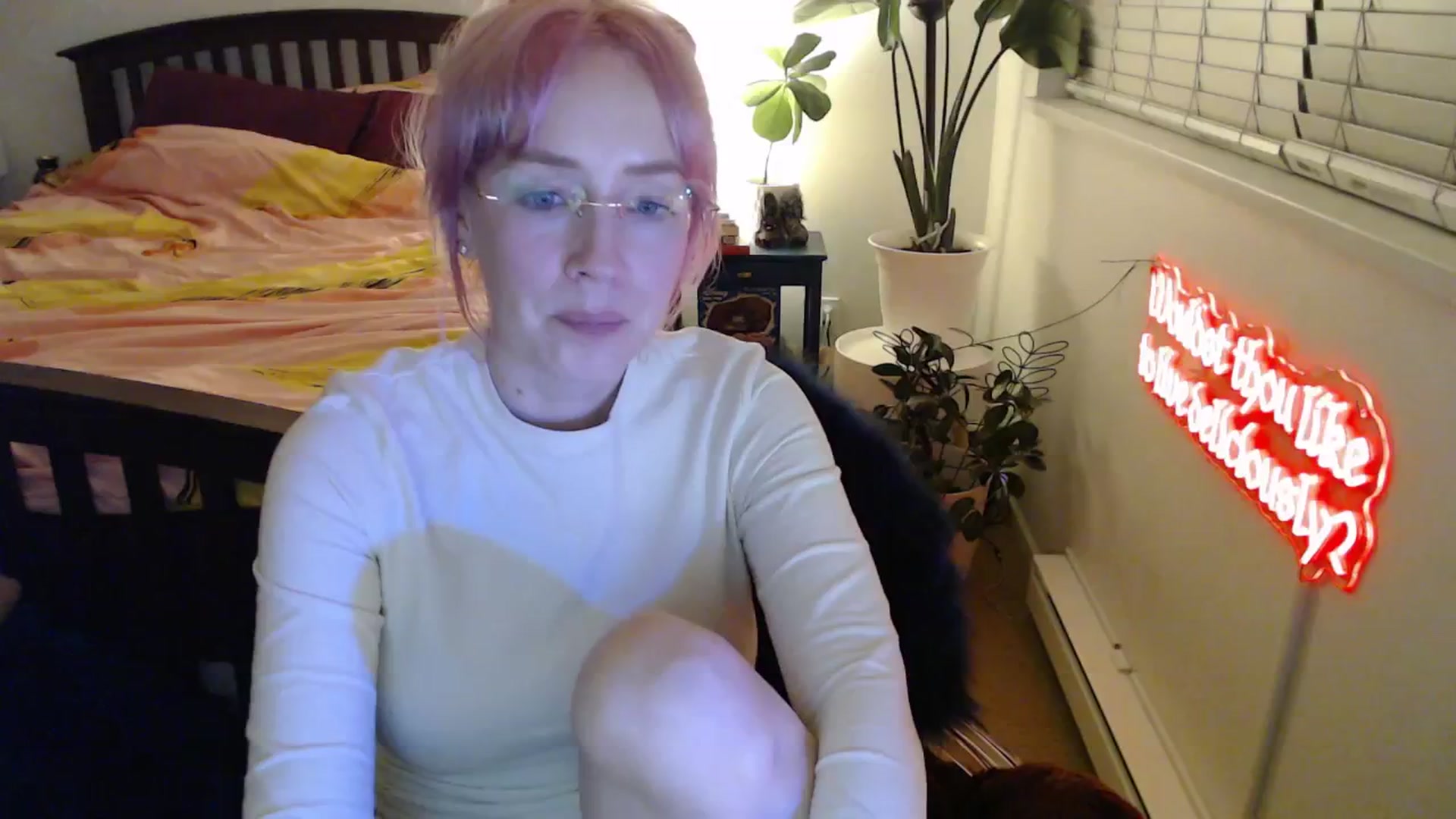 Gallery image thumbnail from NahlaHoney's myfreecams stream on, 11/07/2025, 04:43 image 2 of 20