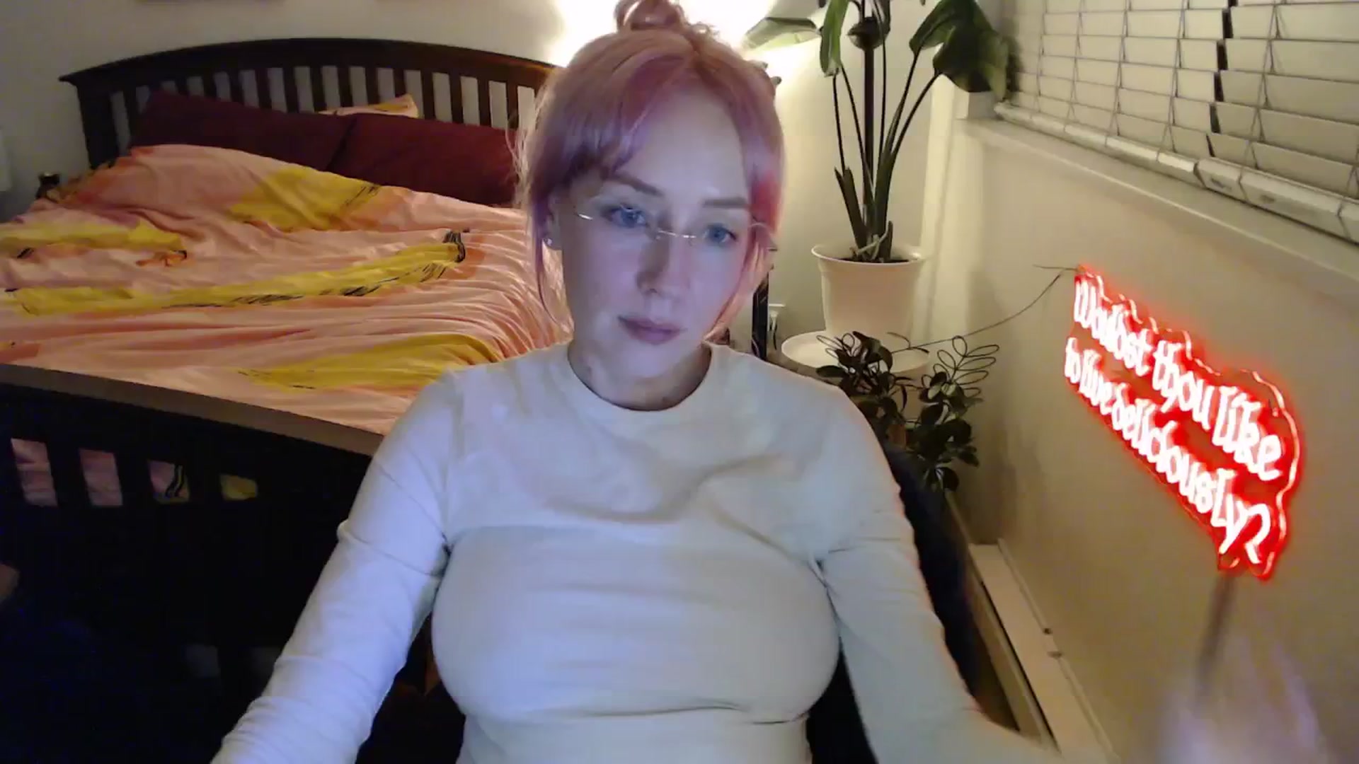 Gallery image thumbnail from NahlaHoney's myfreecams stream on, 11/07/2025, 04:43 image 5 of 20
