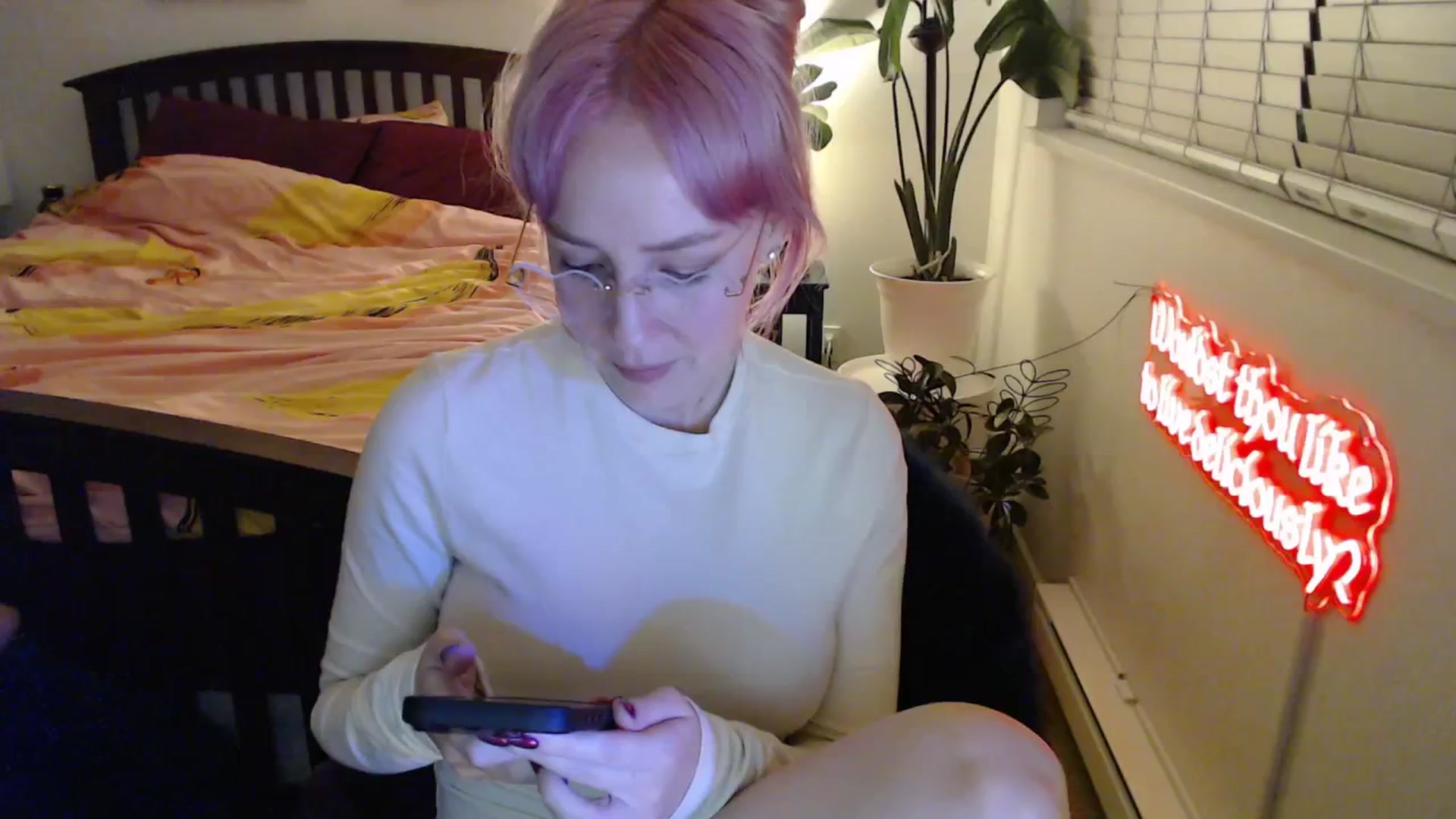 Gallery image thumbnail from NahlaHoney's myfreecams stream on, 11/07/2025, 04:43 image 7 of 20