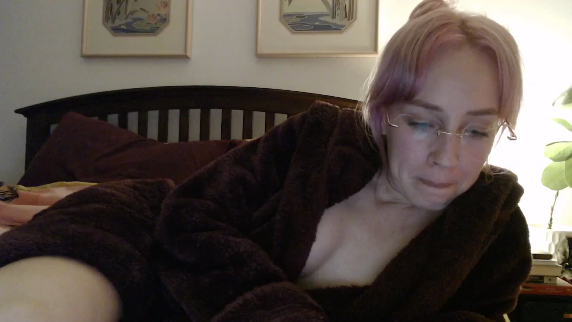 Gallery image thumbnail from NahlaHoney's myfreecams stream on, 11/07/2025, 06:59 image 4 of 20