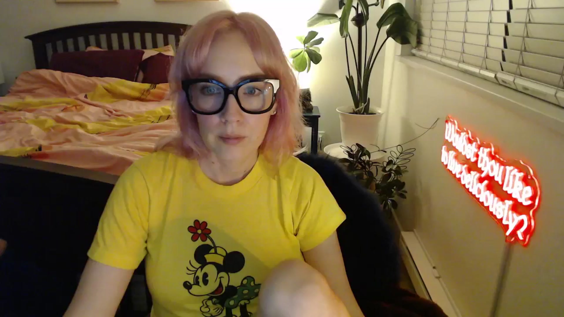 Gallery image thumbnail from NahlaHoney's myfreecams stream on, 11/08/2025, 03:28 image 1 of 20