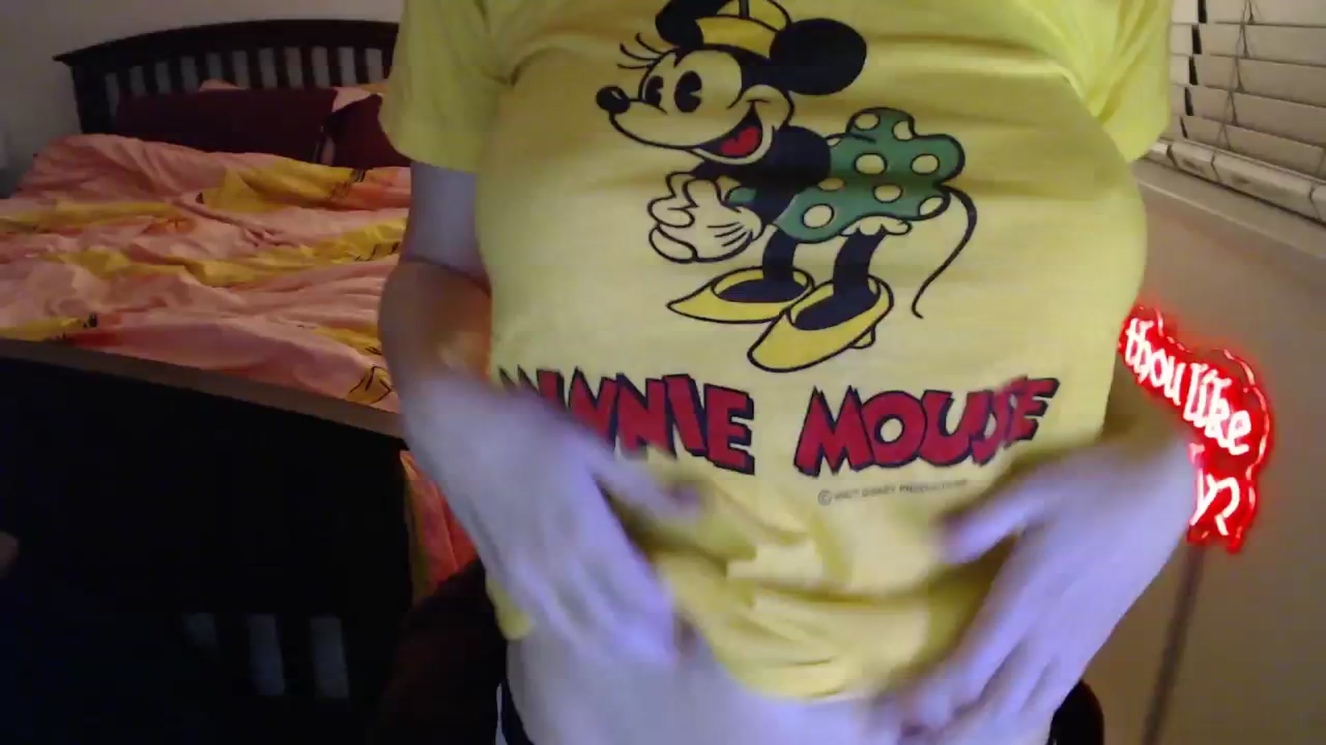 Gallery image thumbnail from NahlaHoney's myfreecams stream on, 11/08/2025, 03:28 image 9 of 20