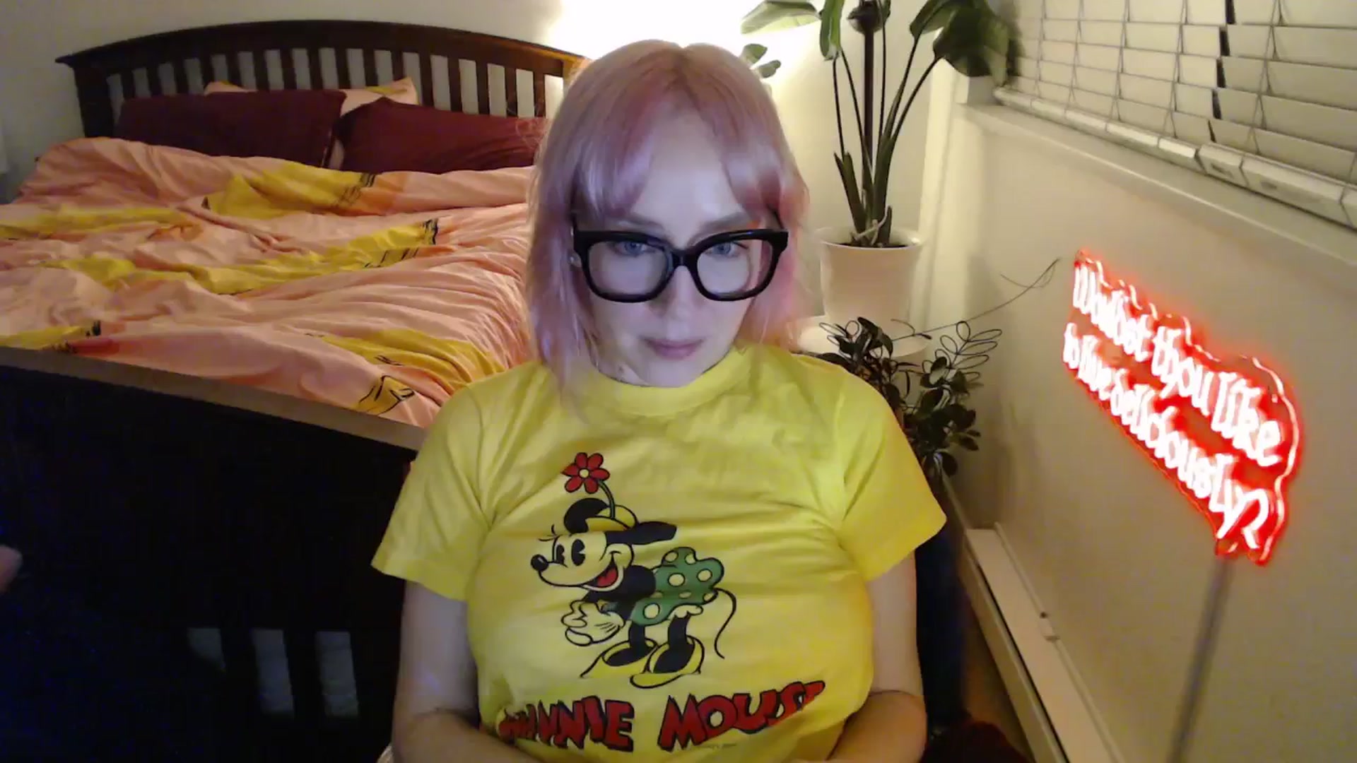 Gallery image thumbnail from NahlaHoney's myfreecams stream on, 11/08/2025, 03:28 image 18 of 20