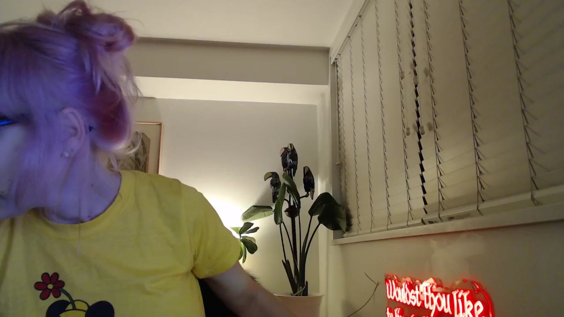 Gallery image thumbnail from NahlaHoney's myfreecams stream on, 11/08/2025, 05:31 image 19 of 20