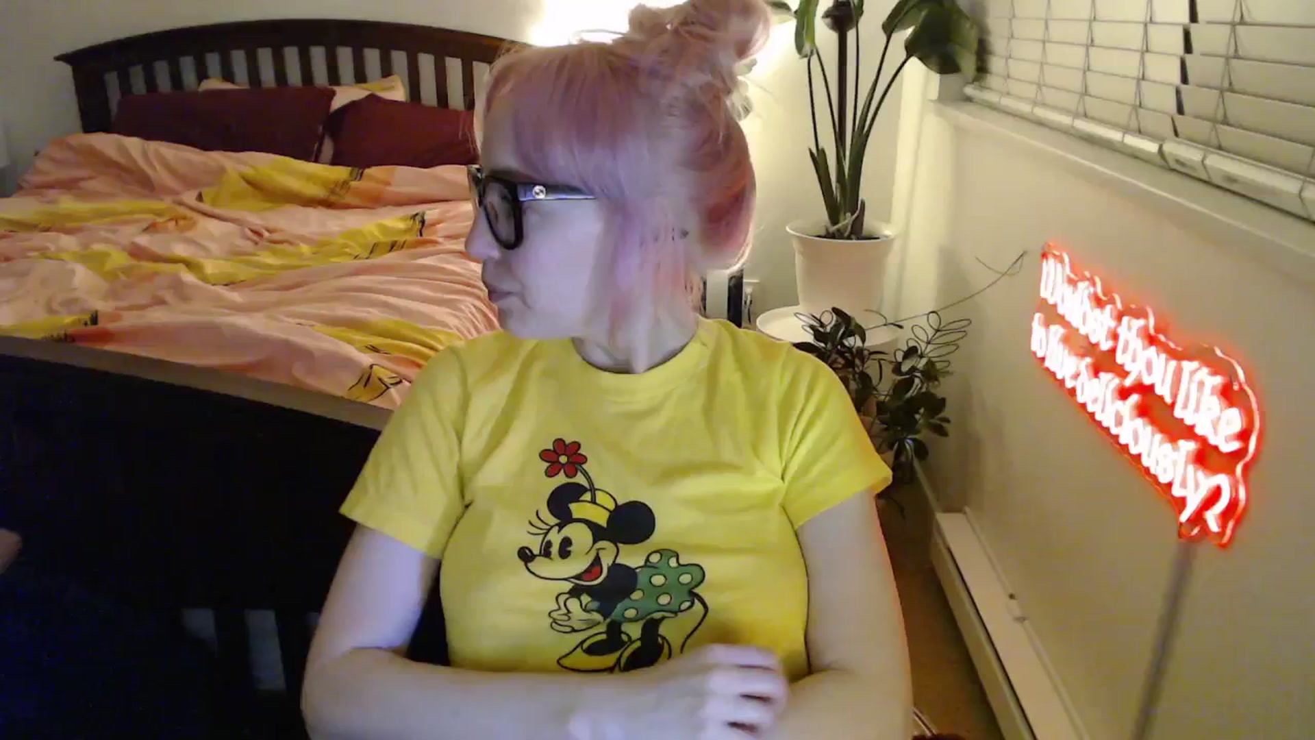Gallery image thumbnail from NahlaHoney's myfreecams stream on, 11/08/2025, 05:31 image 9 of 20