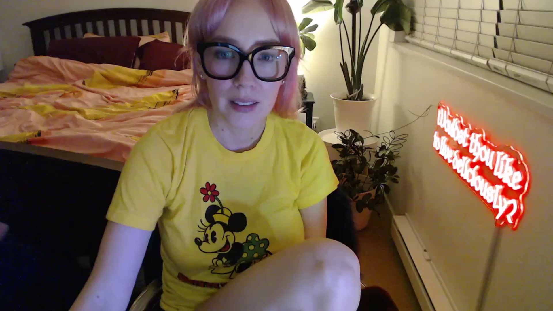 Gallery image thumbnail from NahlaHoney's myfreecams stream on, 11/08/2025, 05:31 image 4 of 20