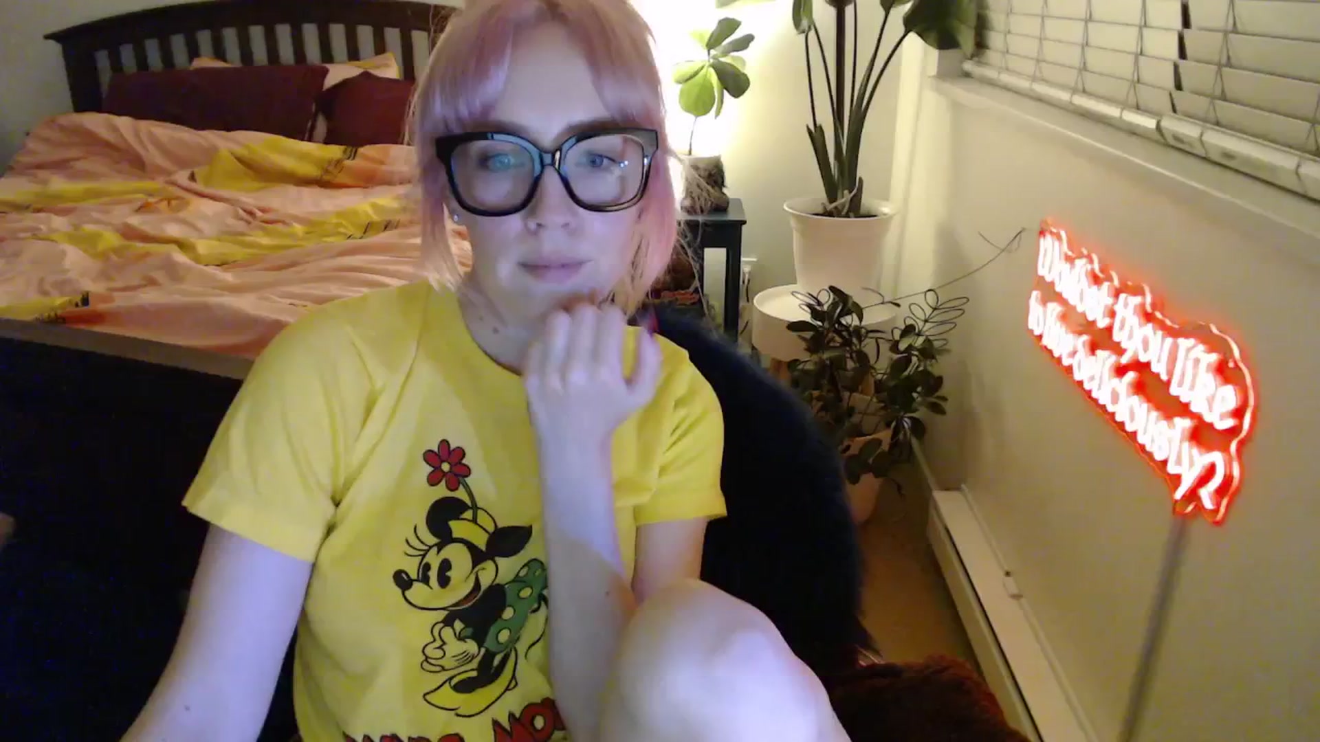 Gallery image thumbnail from NahlaHoney's myfreecams stream on, 11/08/2025, 05:31 image 12 of 20