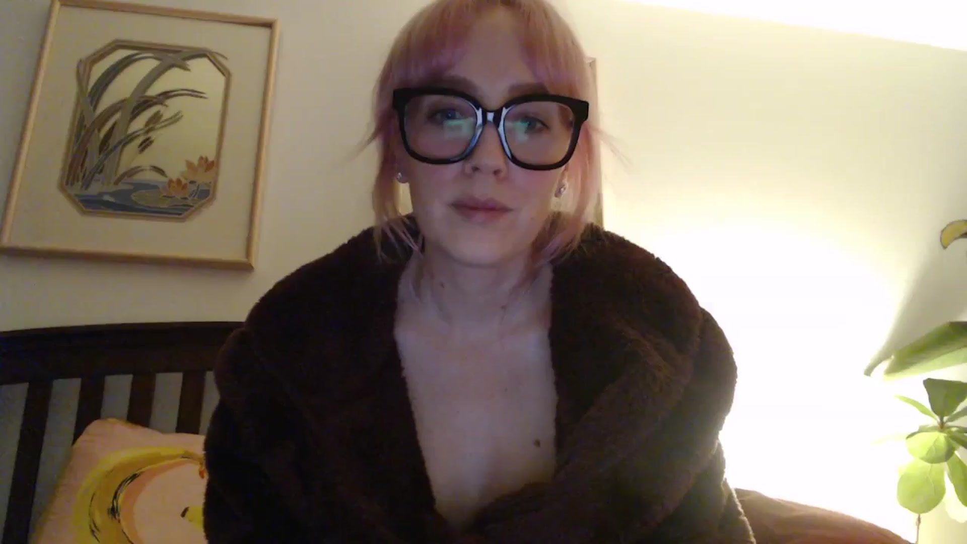 Gallery image thumbnail from NahlaHoney's myfreecams stream on, 11/08/2025, 06:32 image 7 of 20