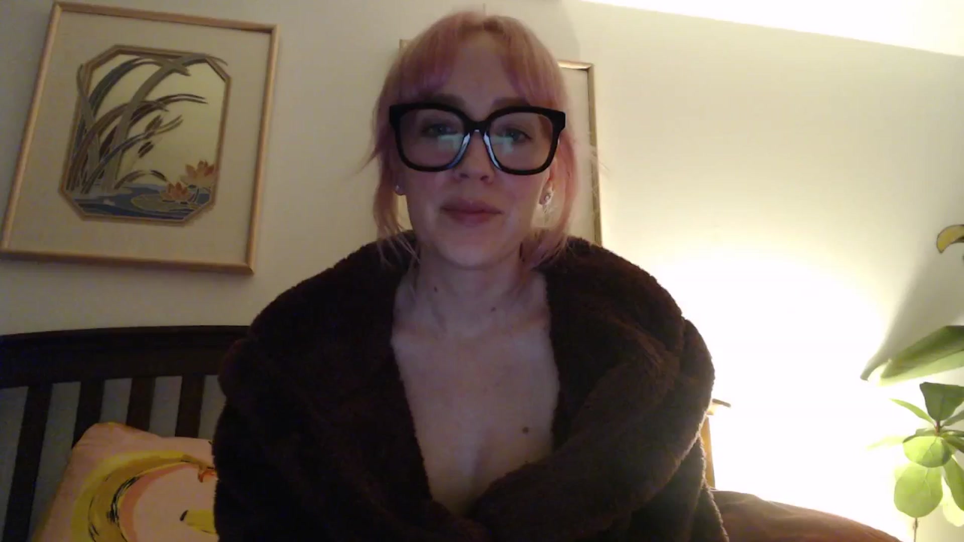 Gallery image thumbnail from NahlaHoney's myfreecams stream on, 11/08/2025, 06:32 image 6 of 20