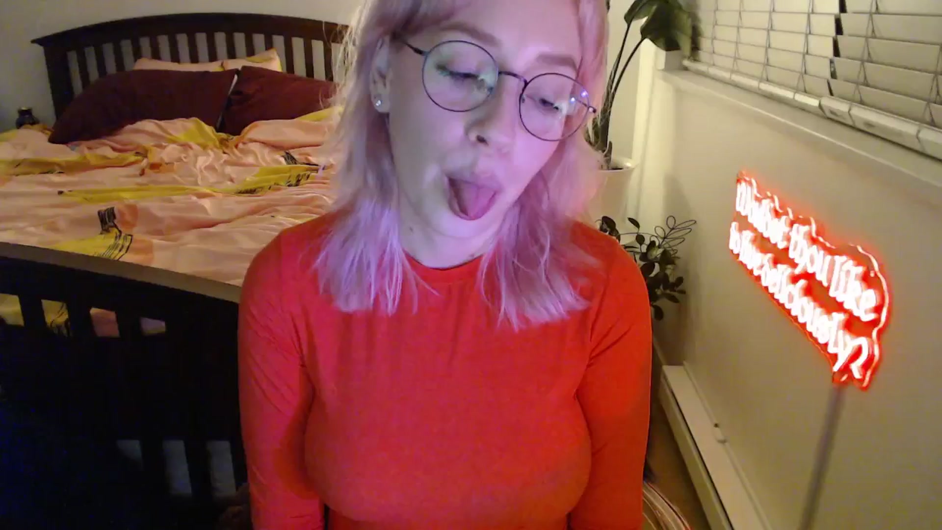 Gallery image thumbnail from NahlaHoney's myfreecams stream on, 11/11/2025, 03:45 image 18 of 20