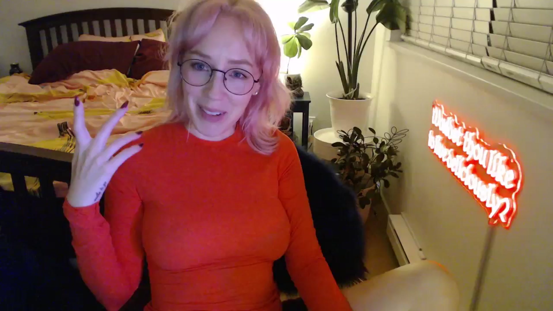 Gallery image thumbnail from NahlaHoney's myfreecams stream on, 11/11/2025, 03:45 image 17 of 20