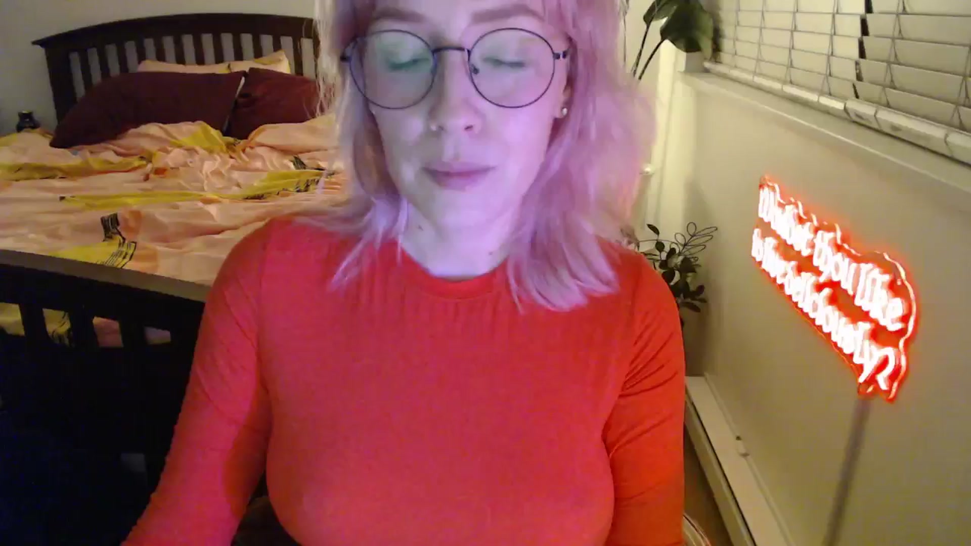 Gallery image thumbnail from NahlaHoney's myfreecams stream on, 11/11/2025, 03:45 image 19 of 20
