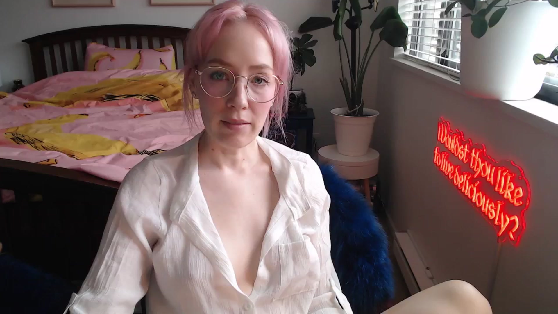Gallery image thumbnail from NahlaHoney's myfreecams stream on, 11/12/2025, 21:54 image 14 of 20