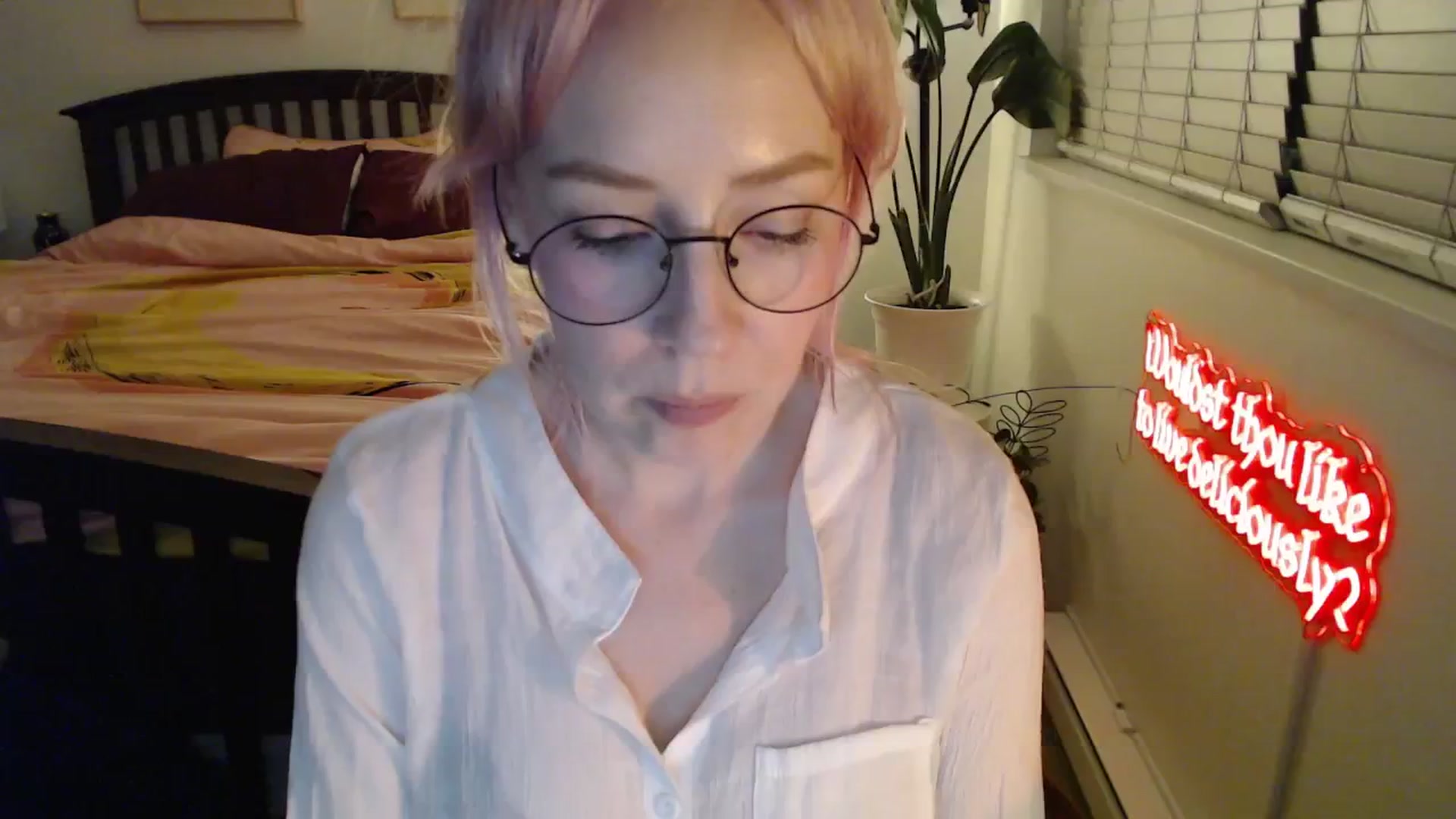 Gallery image thumbnail from NahlaHoney's myfreecams stream on, 11/13/2025, 03:26 image 4 of 20