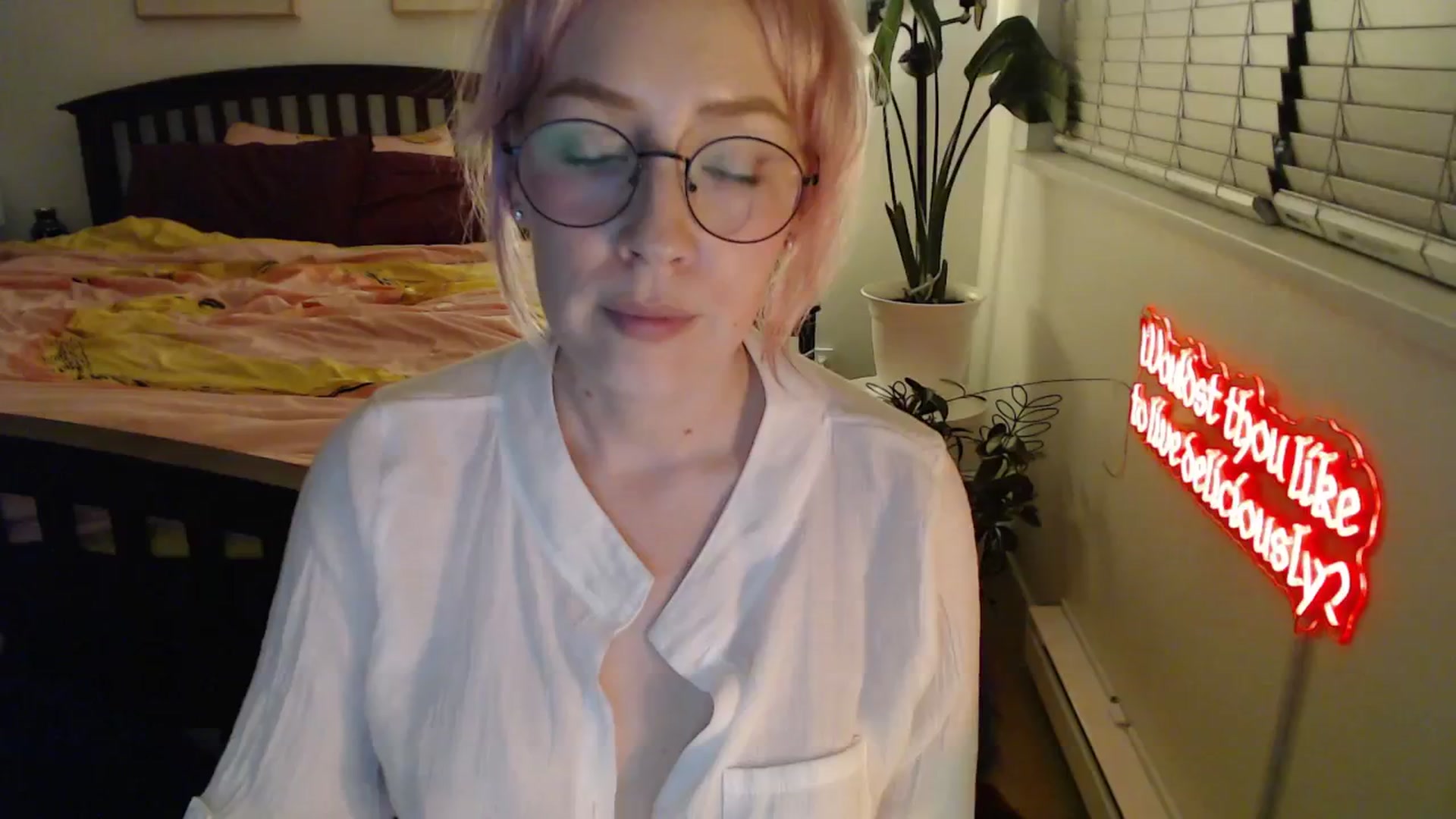 Gallery image thumbnail from NahlaHoney's myfreecams stream on, 11/13/2025, 05:48 image 7 of 20