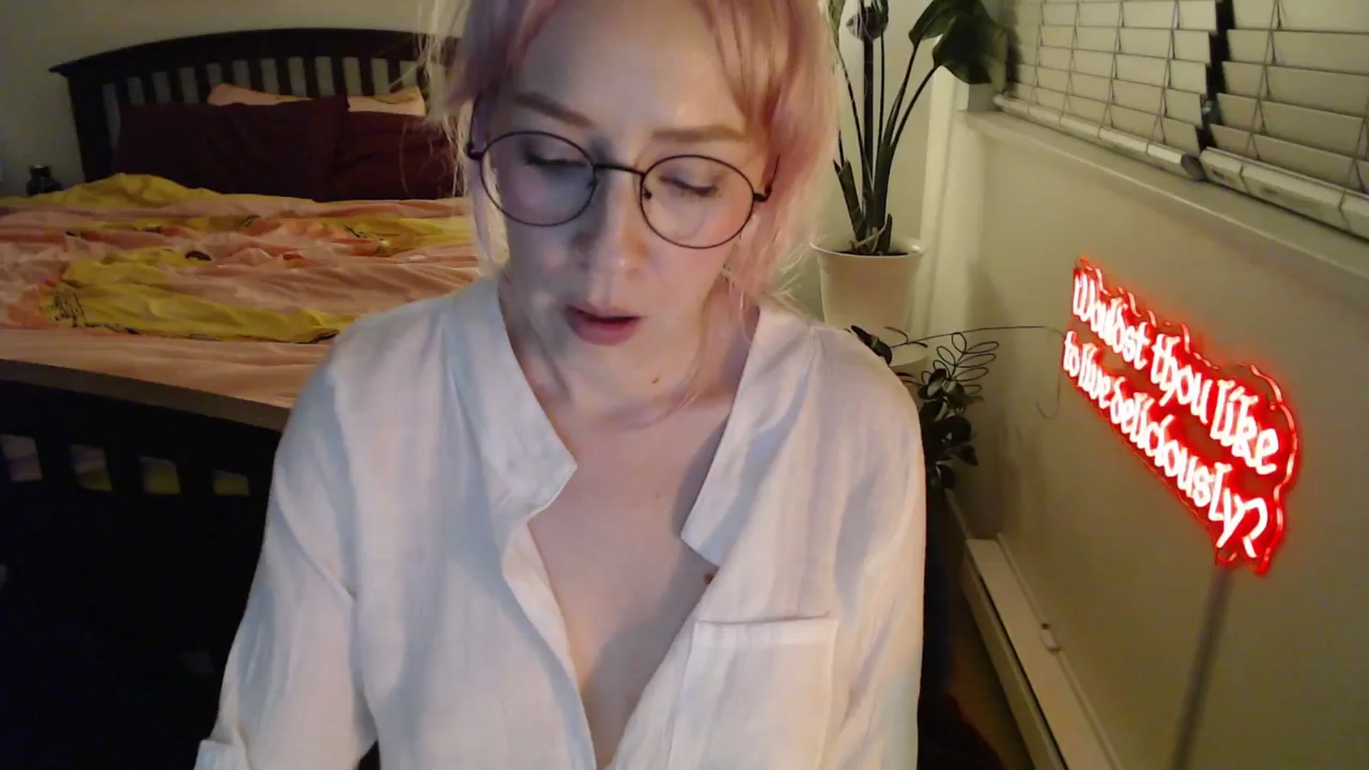 Gallery image thumbnail from NahlaHoney's myfreecams stream on, 11/13/2025, 05:48 image 11 of 20