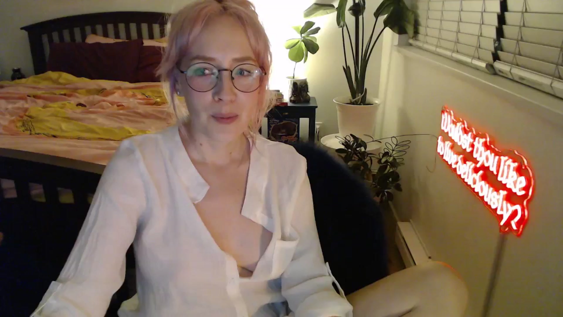 Gallery image thumbnail from NahlaHoney's myfreecams stream on, 11/13/2025, 05:48 image 20 of 20