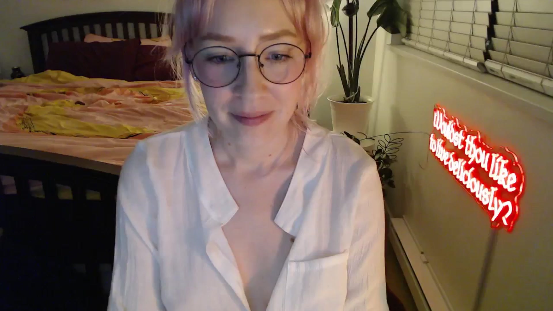 Gallery image thumbnail from NahlaHoney's myfreecams stream on, 11/13/2025, 05:48 image 15 of 20