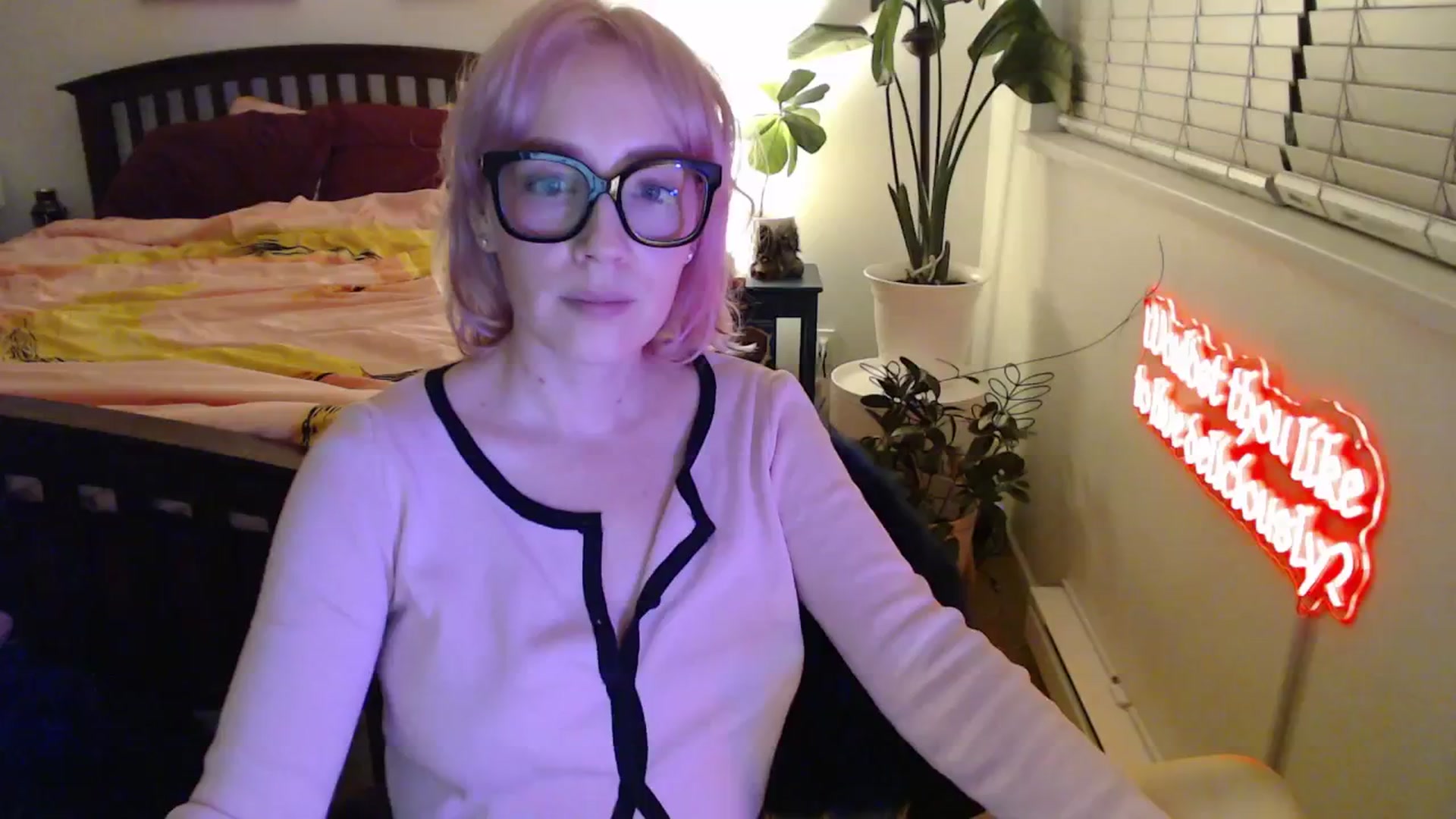 Gallery image thumbnail from NahlaHoney's myfreecams stream on, 11/14/2025, 06:09 image 2 of 20