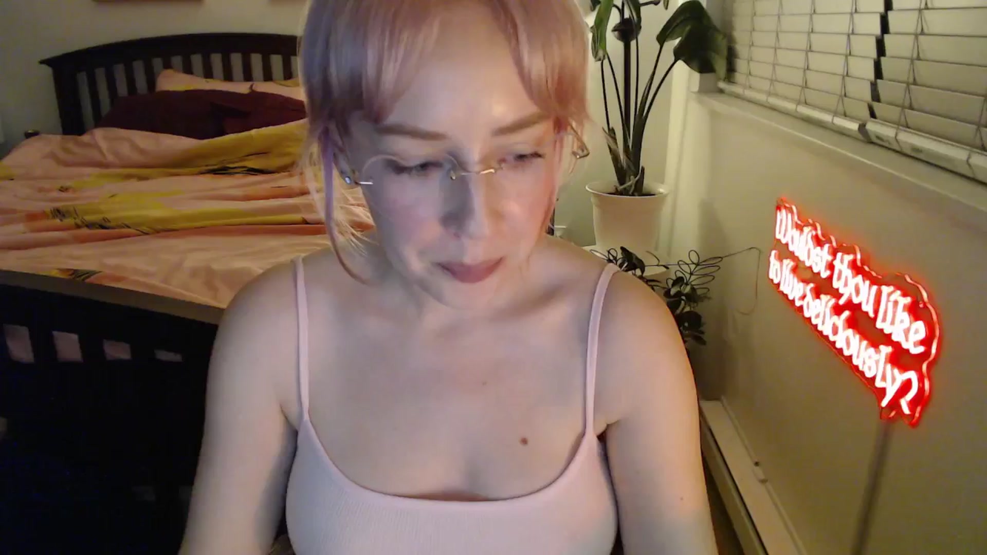 Gallery image thumbnail from NahlaHoney's myfreecams stream on, 11/15/2025, 03:48 image 4 of 20