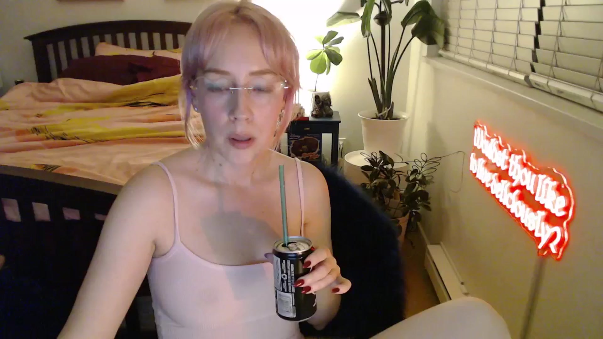Gallery image thumbnail from NahlaHoney's myfreecams stream on, 11/15/2025, 03:48 image 1 of 20