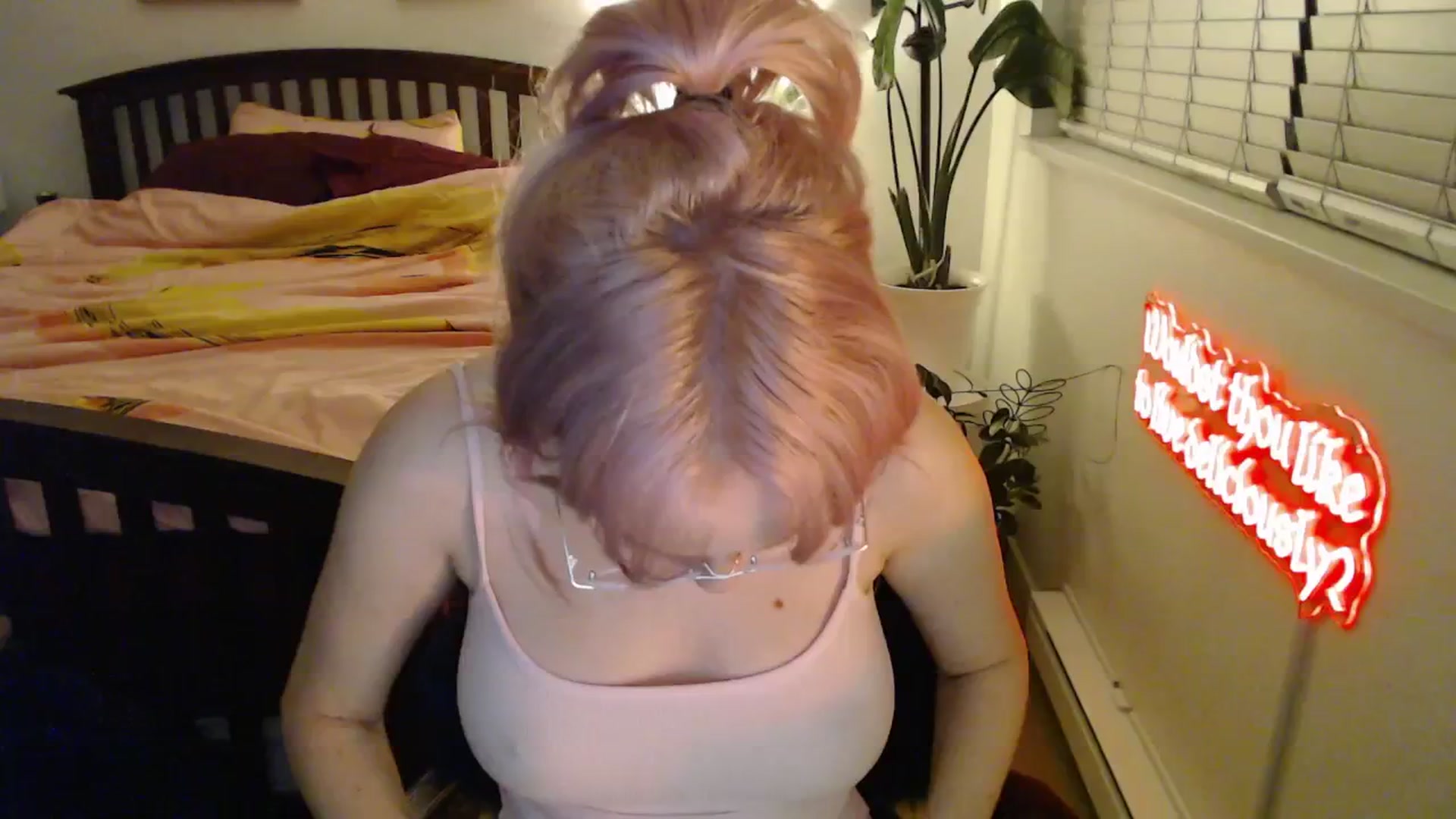 Gallery image thumbnail from NahlaHoney's myfreecams stream on, 11/15/2025, 03:48 image 6 of 20