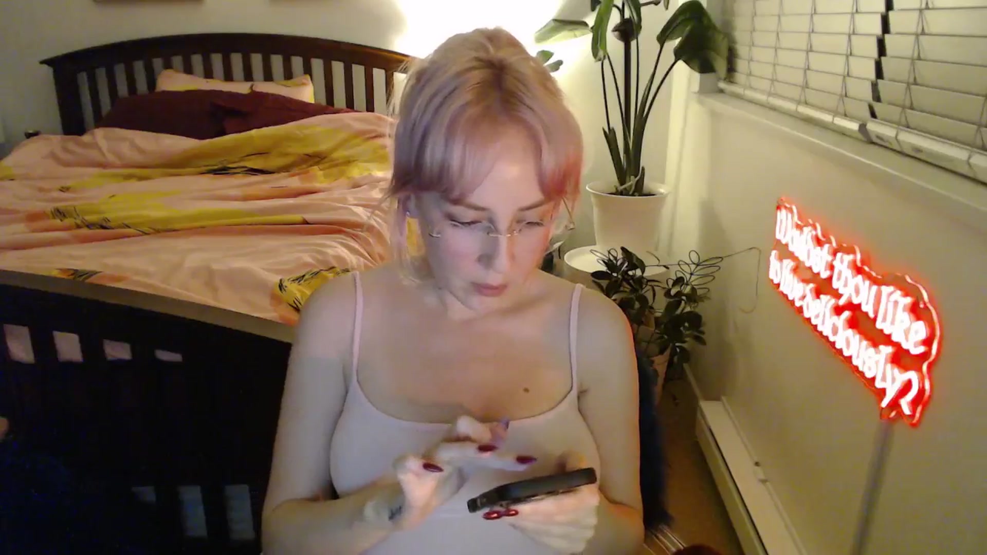 Gallery image thumbnail from NahlaHoney's myfreecams stream on, 11/15/2025, 03:48 image 14 of 20