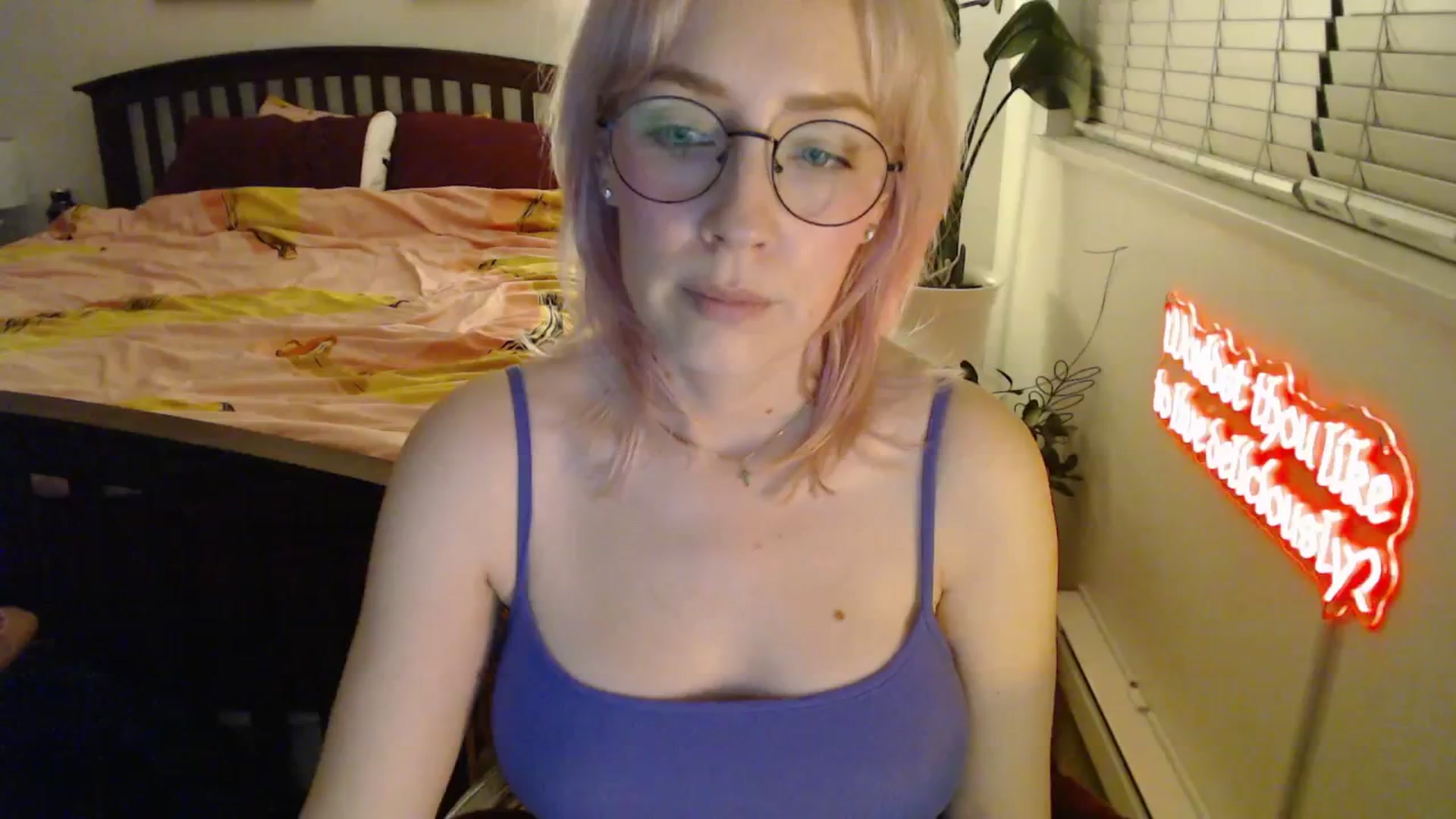 Gallery image thumbnail from NahlaHoney's myfreecams stream on, 11/22/2025, 06:26 image 3 of 20