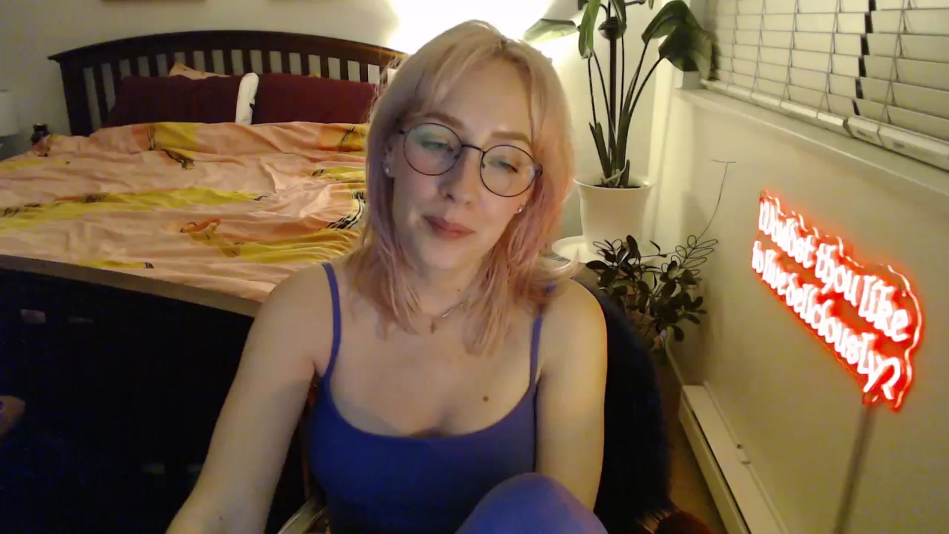 Gallery image thumbnail from NahlaHoney's myfreecams stream on, 11/22/2025, 06:26 image 15 of 20