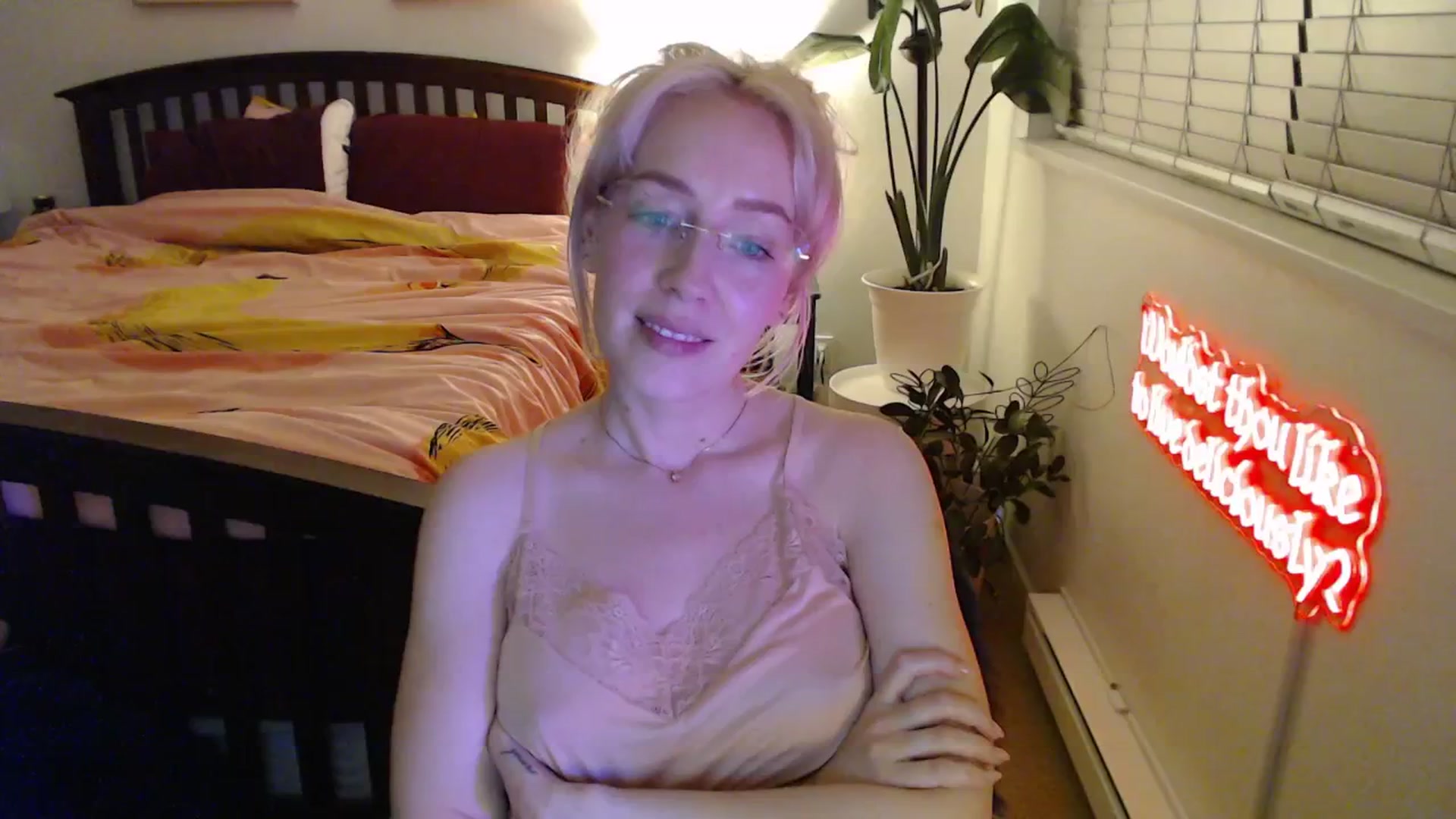 Gallery image thumbnail from NahlaHoney's myfreecams stream on, 11/24/2025, 04:54 image 12 of 20