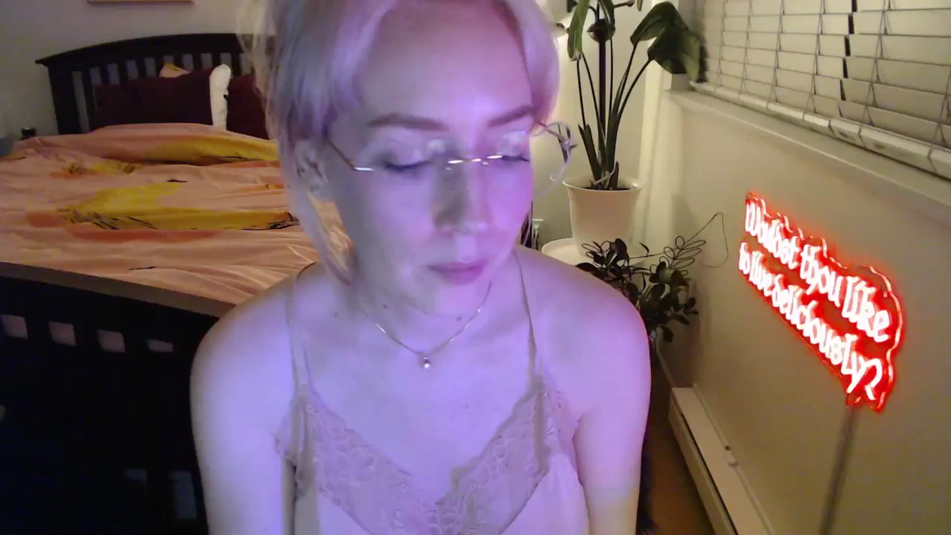 Gallery image thumbnail from NahlaHoney's myfreecams stream on, 11/24/2025, 04:54 image 9 of 20