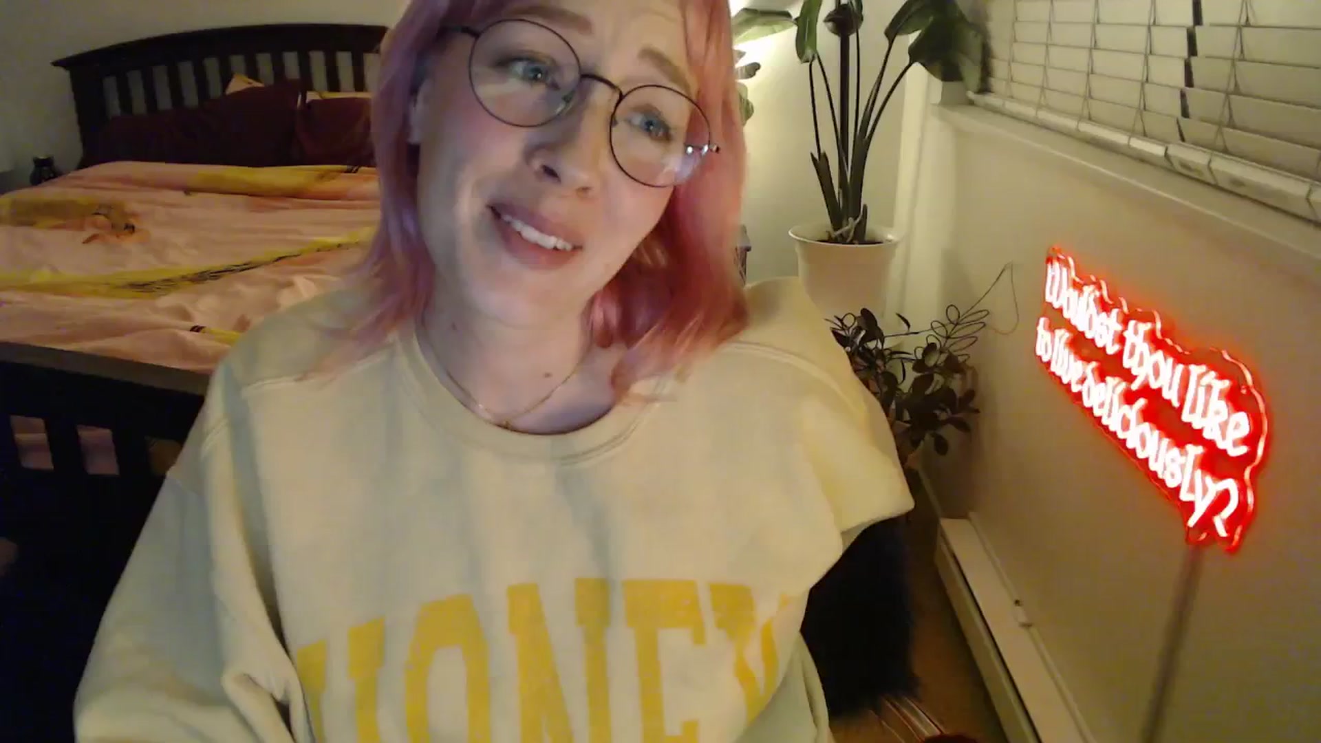 Gallery image thumbnail from NahlaHoney's myfreecams stream on, 11/26/2025, 05:55 image 18 of 20