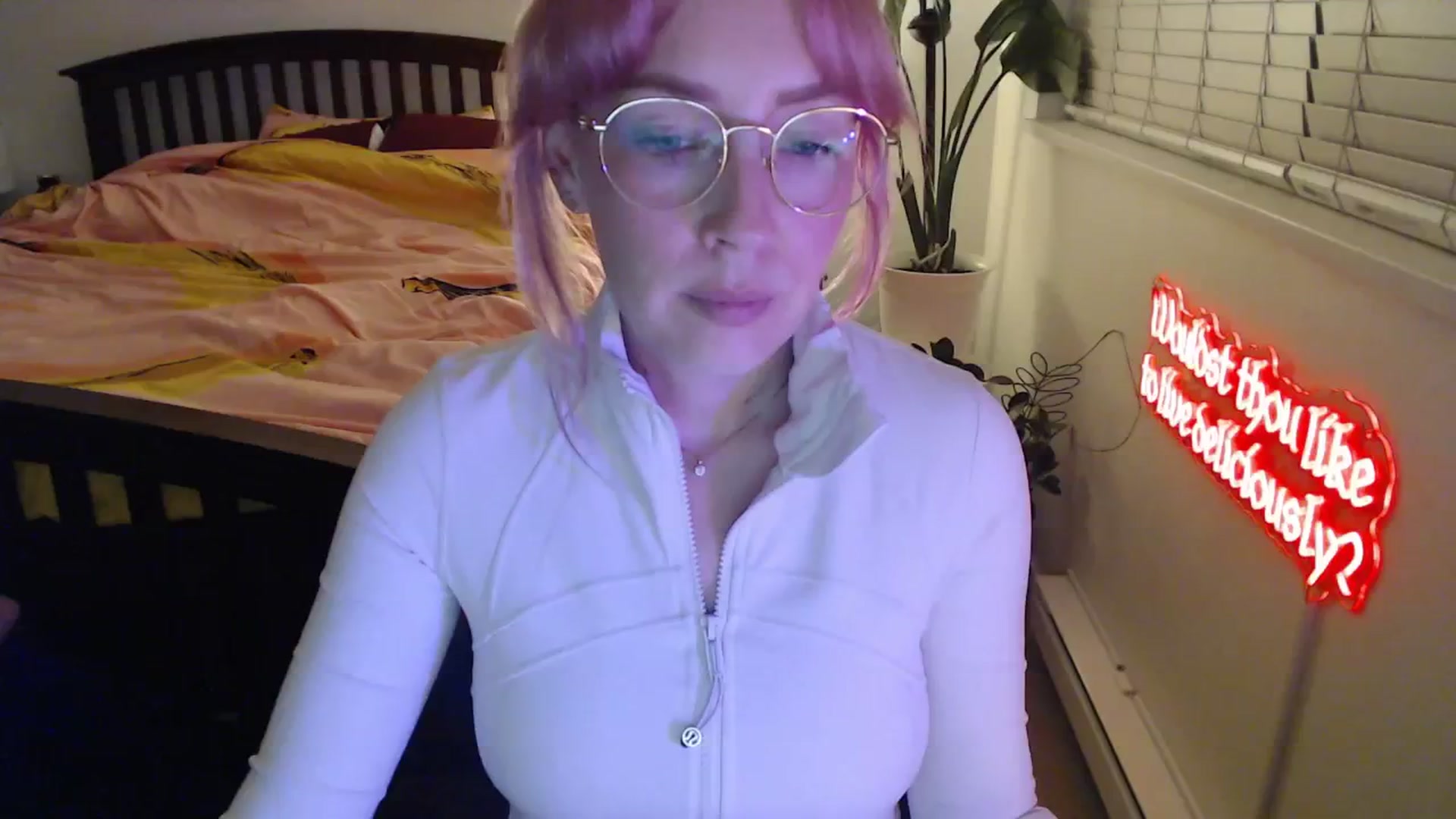 Gallery image thumbnail from NahlaHoney's myfreecams stream on, 01/03/2026, 02:56 image 10 of 20