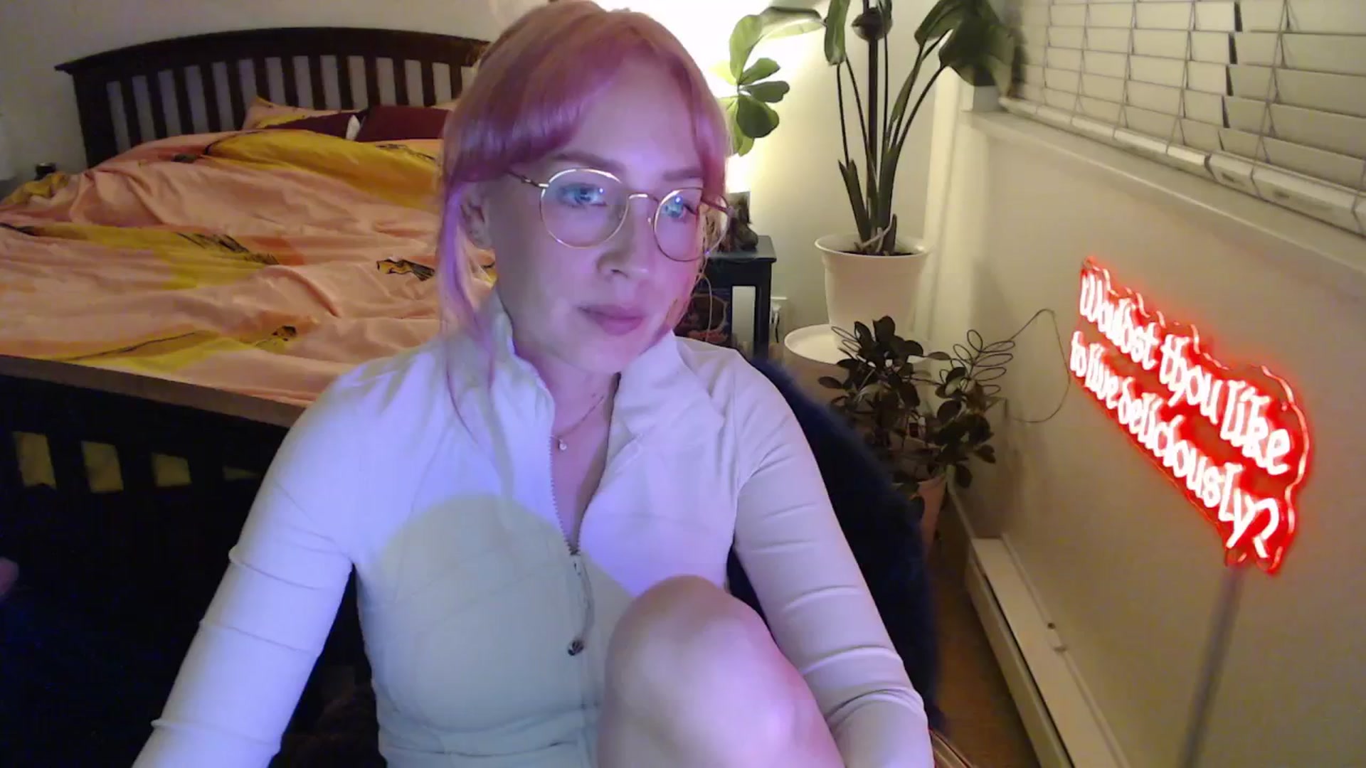 Gallery image thumbnail from NahlaHoney's myfreecams stream on, 01/03/2026, 02:56 image 16 of 20