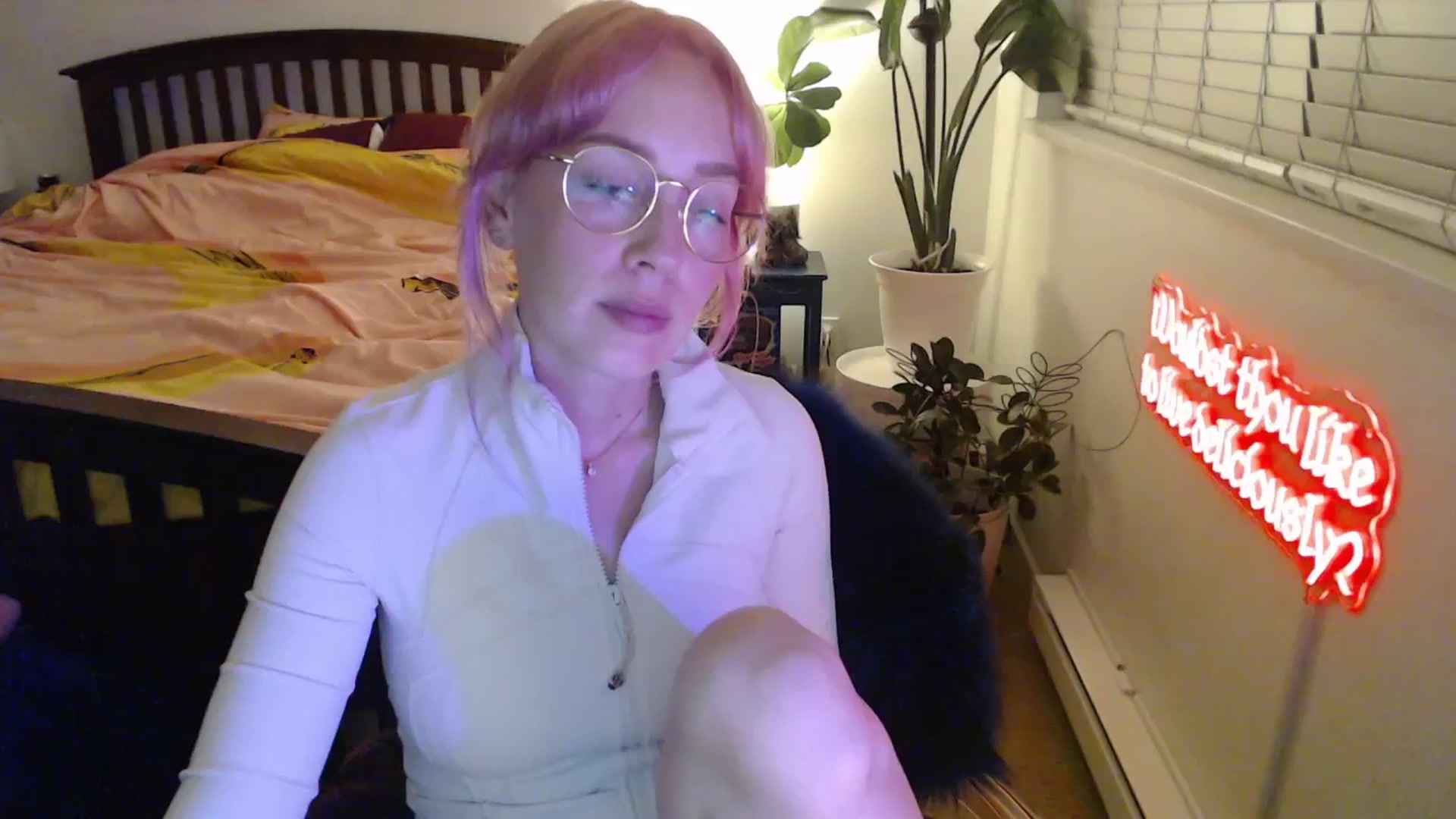 Gallery image thumbnail from NahlaHoney's myfreecams stream on, 01/03/2026, 02:56 image 14 of 20