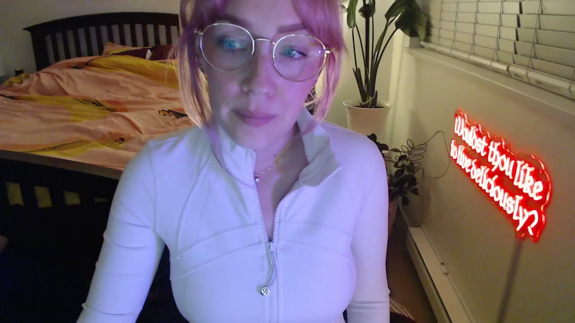 Gallery image thumbnail from NahlaHoney's myfreecams stream on, 01/03/2026, 02:56 image 6 of 20