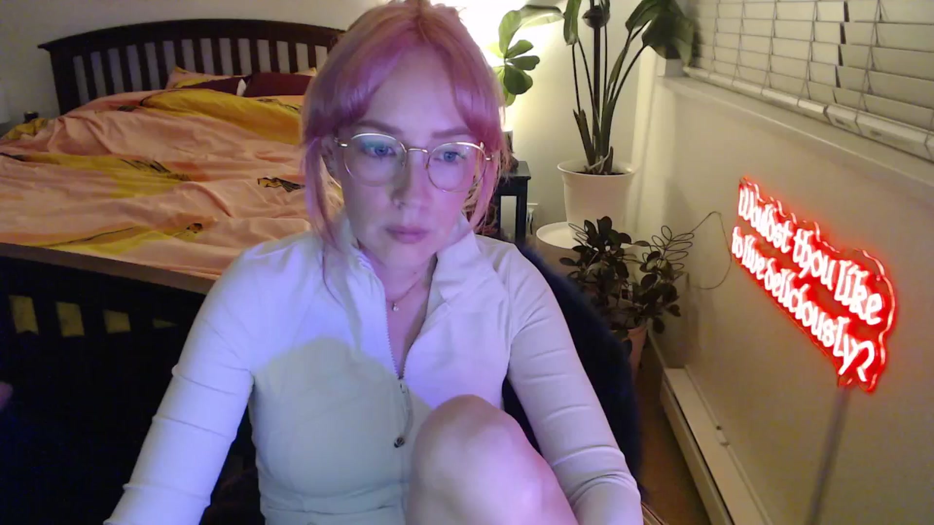 Gallery image thumbnail from NahlaHoney's myfreecams stream on, 01/03/2026, 02:56 image 13 of 20