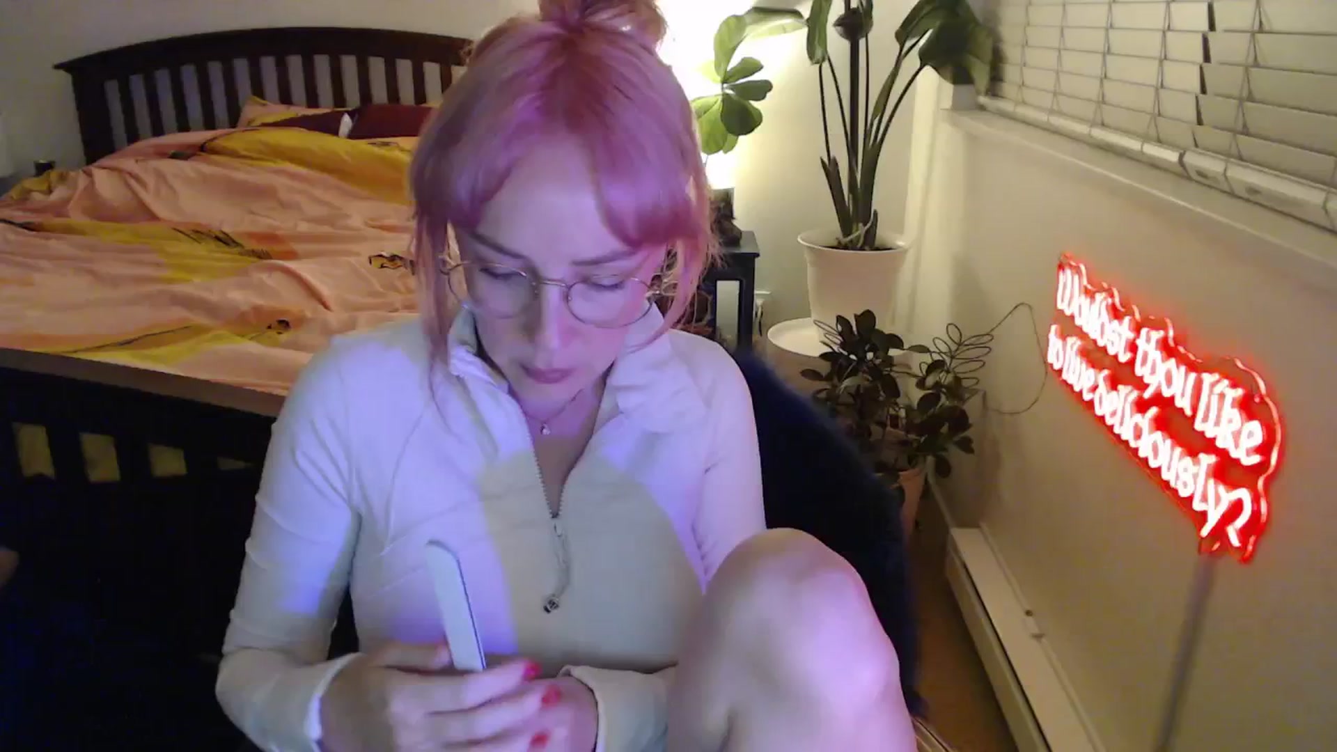 Gallery image thumbnail from NahlaHoney's myfreecams stream on, 01/03/2026, 02:56 image 12 of 20