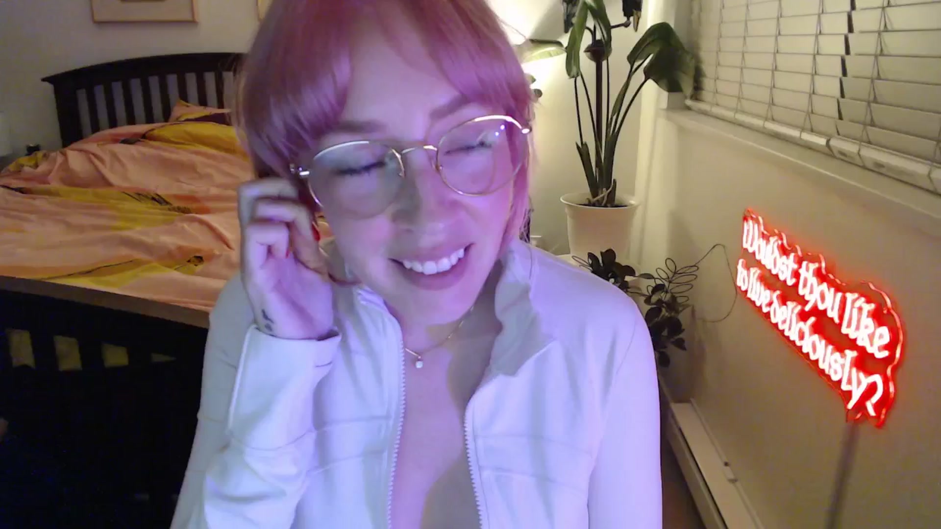 Gallery image thumbnail from NahlaHoney's myfreecams stream on, 01/03/2026, 05:31 image 16 of 20