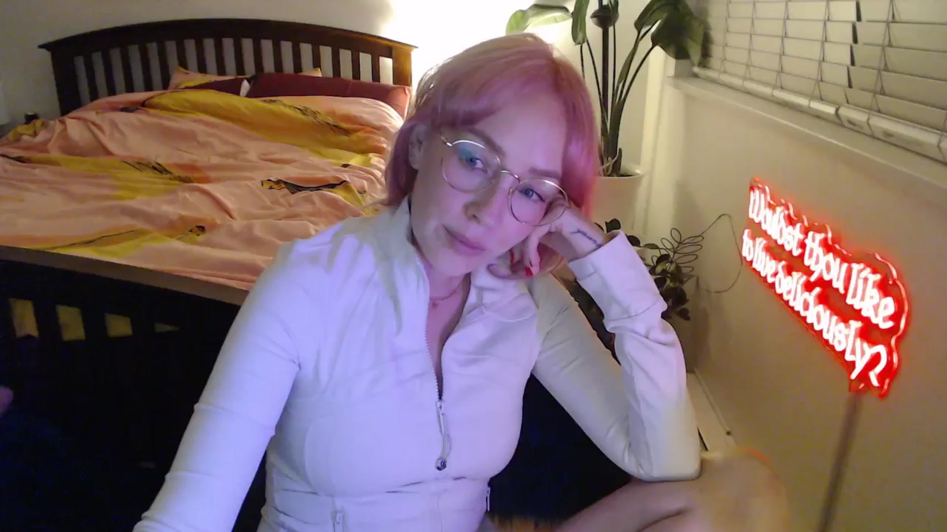 Gallery image thumbnail from NahlaHoney's myfreecams stream on, 01/03/2026, 05:31 image 1 of 20