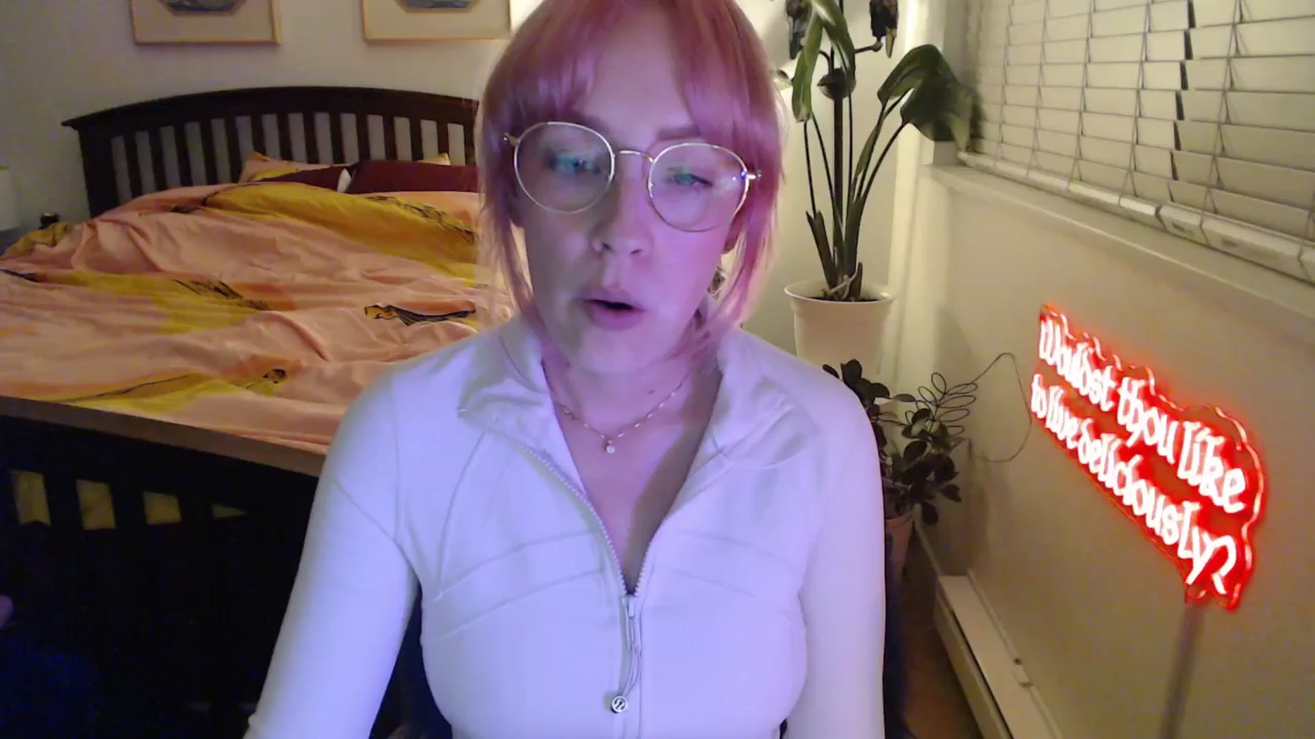 Gallery image thumbnail from NahlaHoney's myfreecams stream on, 01/03/2026, 05:31 image 18 of 20