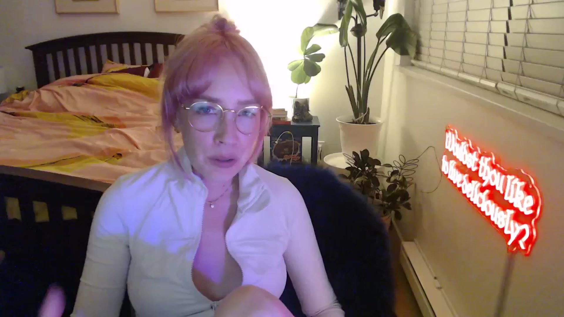 Gallery image thumbnail from NahlaHoney's myfreecams stream on, 01/03/2026, 05:31 image 13 of 20