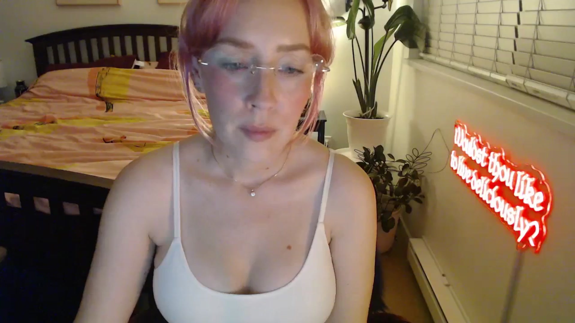 Gallery image thumbnail from NahlaHoney's myfreecams stream on, 01/05/2026, 03:01 image 16 of 20