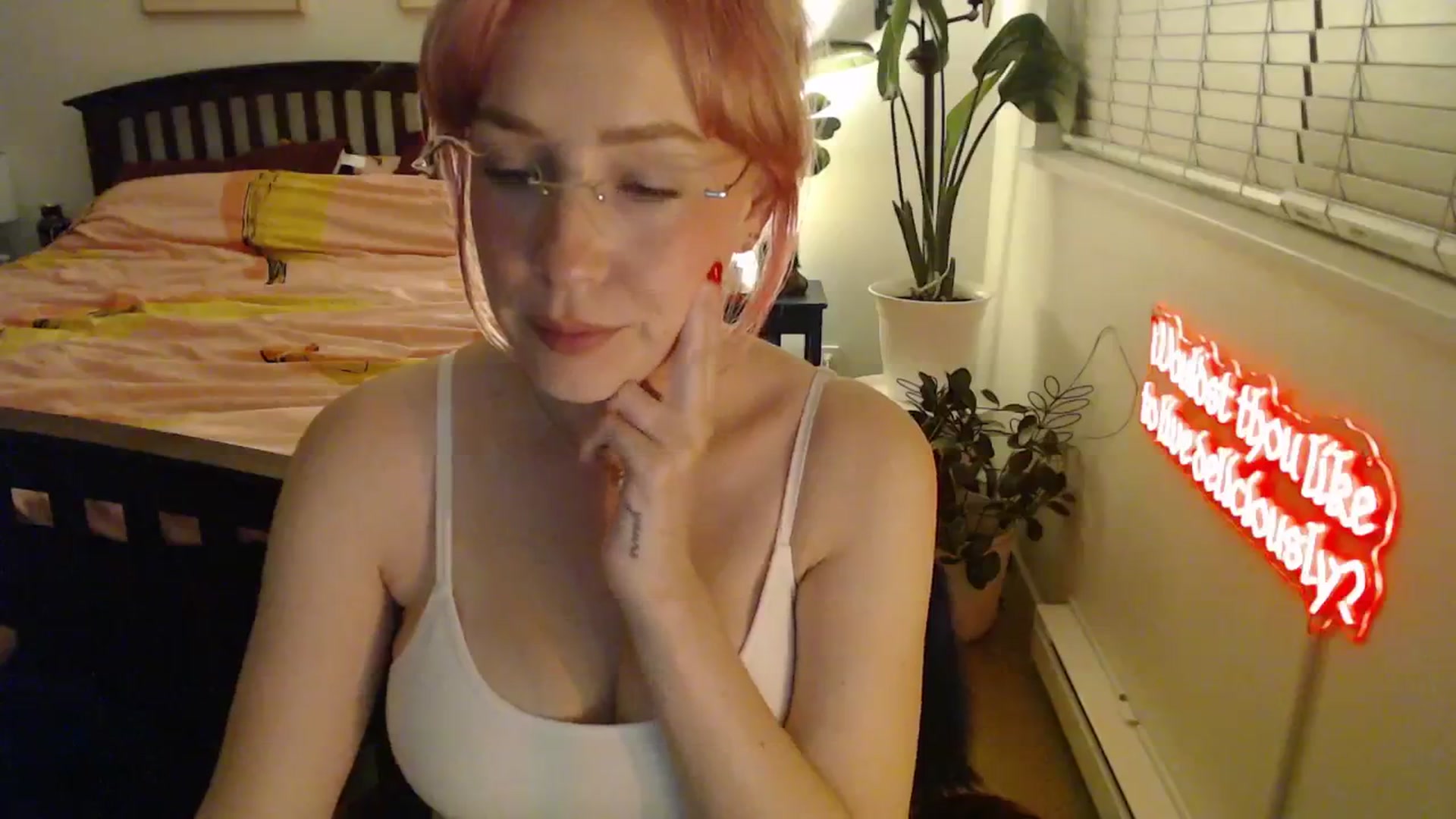 Gallery image thumbnail from NahlaHoney's myfreecams stream on, 01/05/2026, 03:01 image 17 of 20