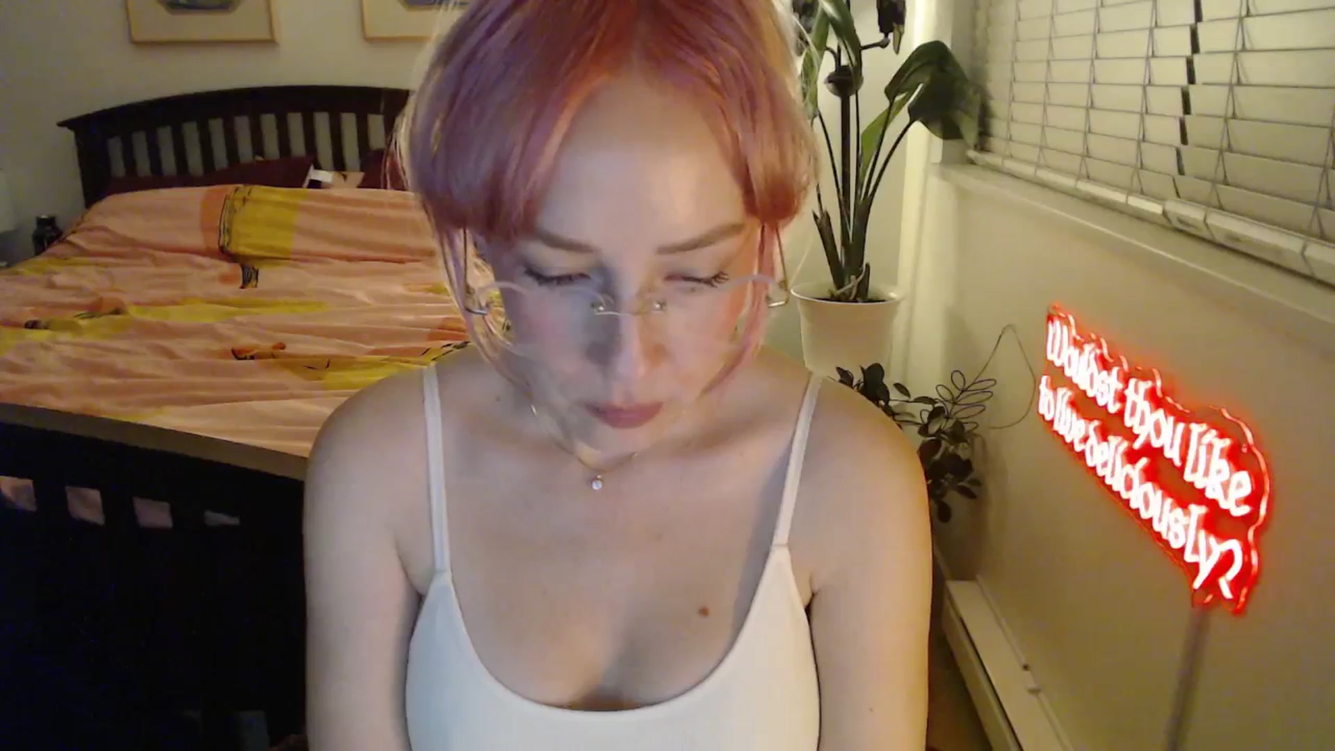 Gallery image thumbnail from NahlaHoney's myfreecams stream on, 01/05/2026, 04:19 image 15 of 20