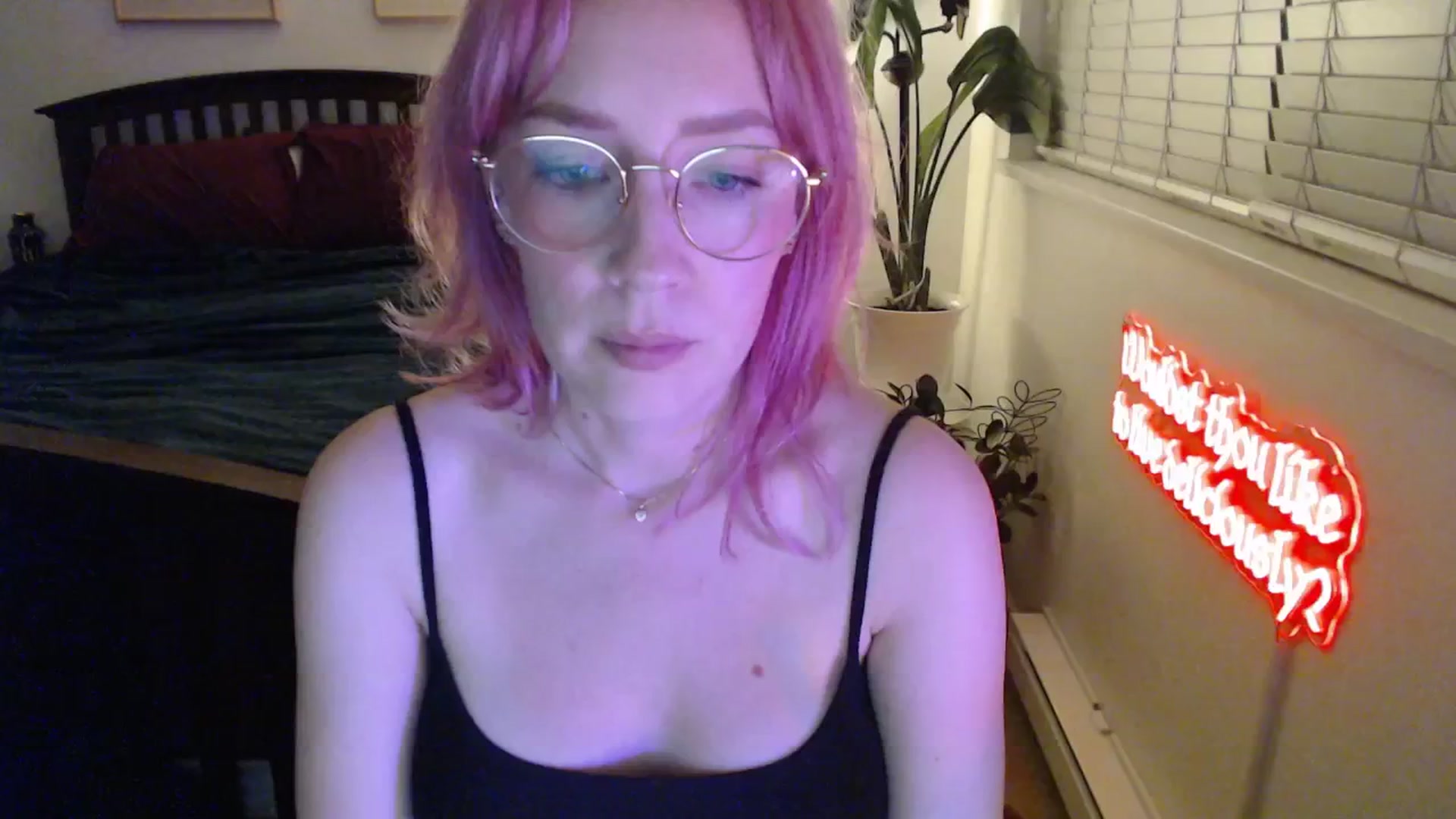 Gallery image thumbnail from NahlaHoney's myfreecams stream on, 01/09/2026, 05:54 image 7 of 20