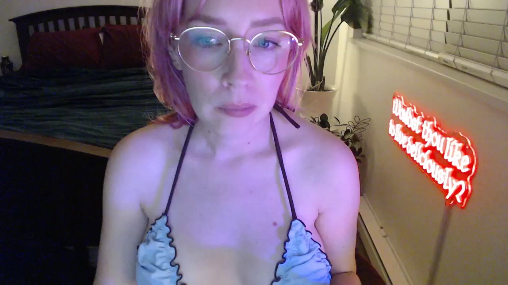 Gallery image thumbnail from NahlaHoney's myfreecams stream on, 01/09/2026, 05:54 image 15 of 20