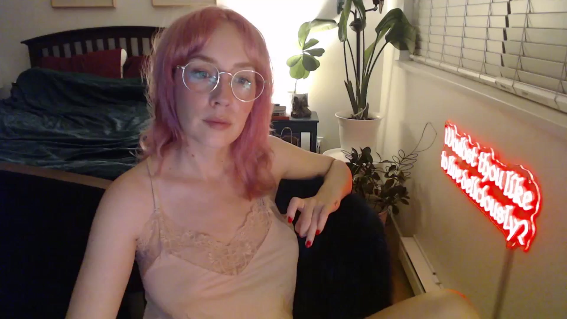 Gallery image thumbnail from NahlaHoney's myfreecams stream on, 01/10/2026, 06:12 image 1 of 20